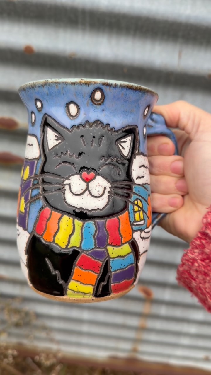 Bright colors for the darkest days. I love how joyful this mug turned out!
#handmademugs #catmug #pottery #potteryofinstagram #appalachian #madeinappalachia