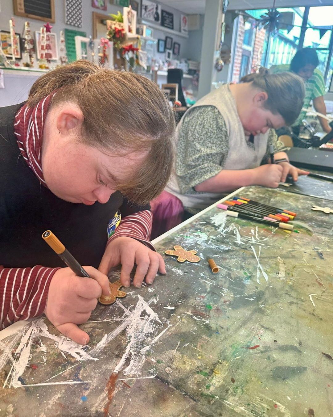 A burst of creativity at Reach HQ last week! 🙌
Paige and Lisa have been painting beautiful winter trees using cotton buds, while Sophie added her own flair, decorating a wooden tree. Abi and Francis joined Wes to add colour and detail to a range of wooden shapes too.
Every project builds confidence, coordination, and creative expression - and the results speak for themselves. Plenty more festive makes coming soon! 🎄
#SocialEnterprise #Southampton #Hampshire #LearningDisabilities #LearningDisability #SouthamptonBusiness #Charity