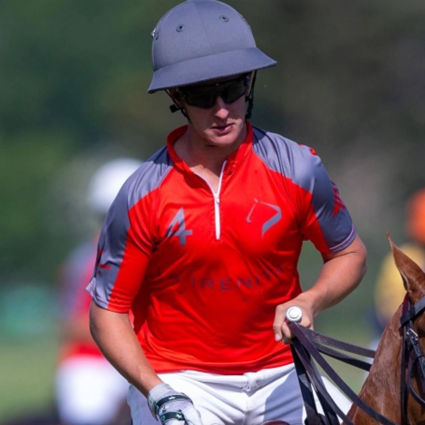 Hoy @lairenitapolo @_lahache se la juega con todo enfrentando a la @la.ensenadapolo con este señor @vizcacha.macd que debutará en Palermo y reemplazará a su tío @pablomacdonough .
#siemprepolo
#somospolo
#veniaverpolo
#vivielpolo
#sentielpolo
#revistapololive
#triplecorona2025
📸 @paddyramirezph