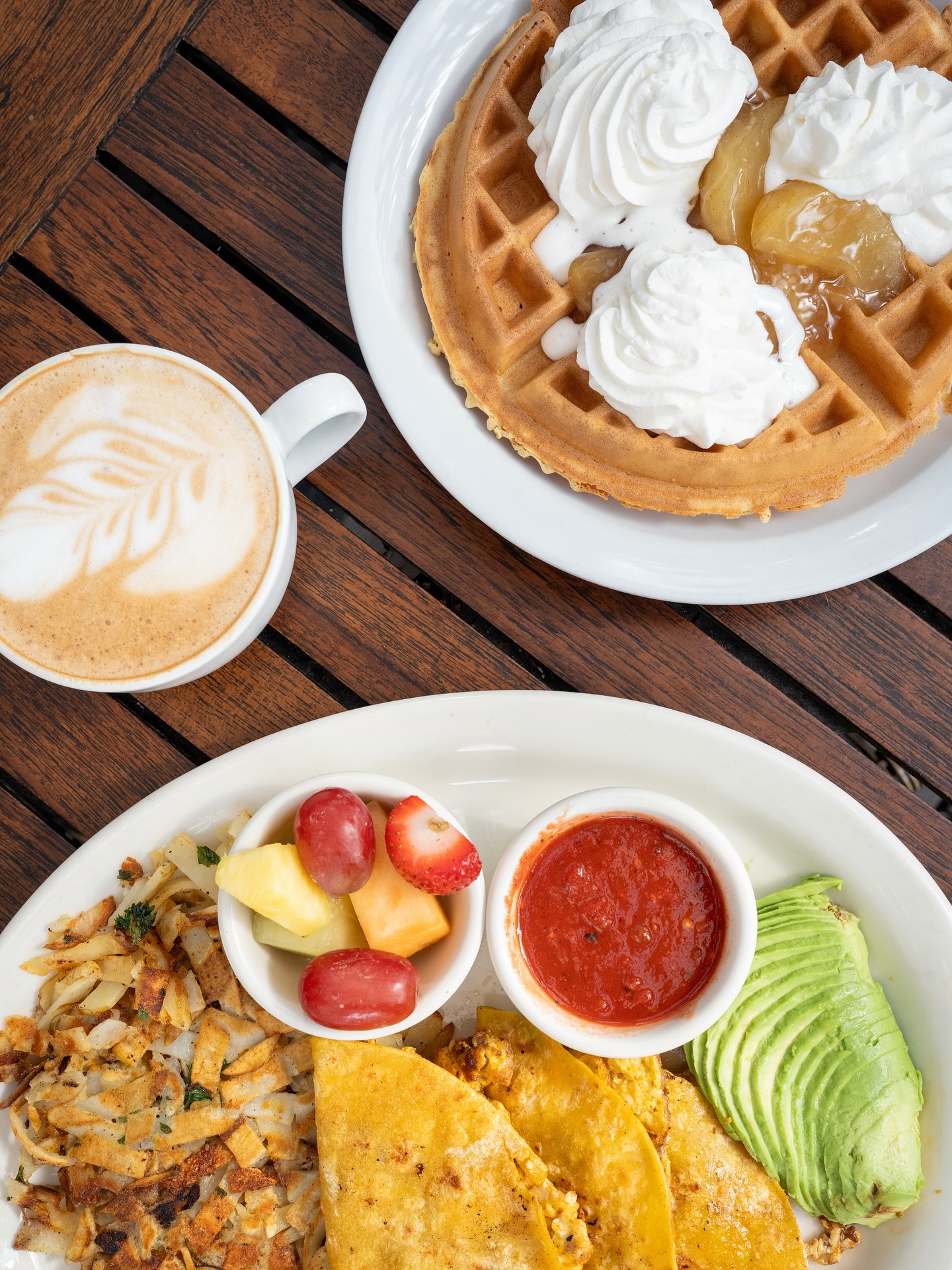Table for two please 🙏🏼😍
🌮 Bacon and Egg Tacos and potato’s
🧇 Apple Waffle with Whipped Cream
☕️ Caramel Latte
Who are you sharing this table with⁉️ Tag them in the comments below ⬇️
#stacksbreakfast #stacks #breakfast #brunch #pancakes #waffles #frenchtoast #restaurant #waffles #tacos #bacon #eggs #caramellatte #latte #espresso