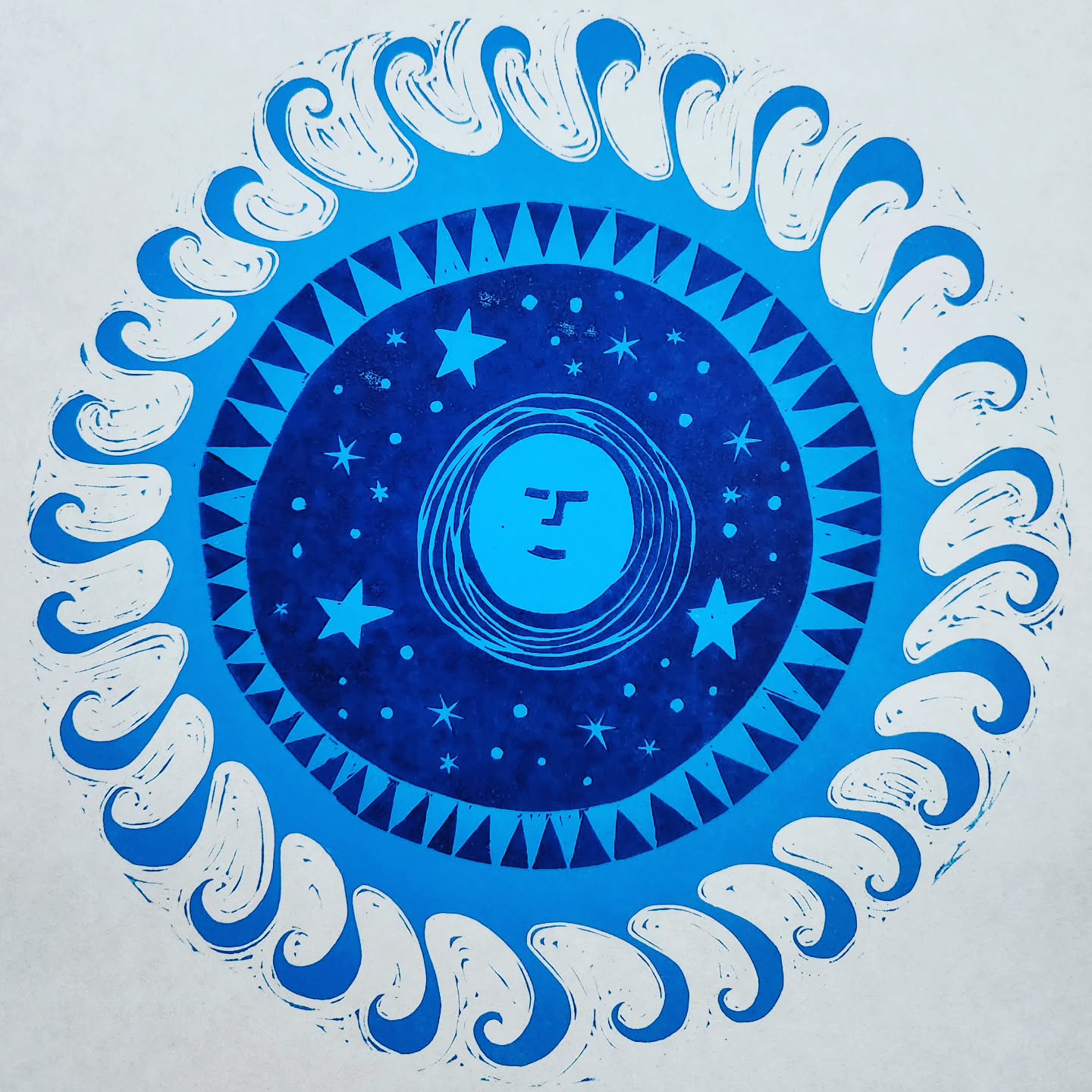 Printed in blue yesterday. Maybe in yellow today, or pink? 💛🧡🩷
#colours
#sun
#stars
#waves