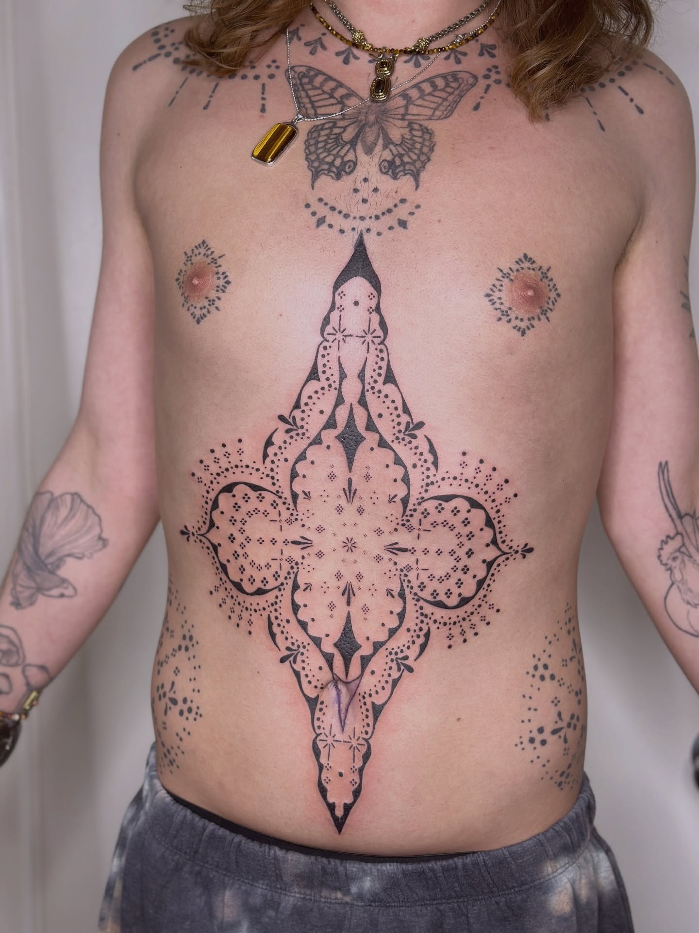 Ornamental stomach/sternum piece from my flash! Love the way this came out and how it comes together with other pieces they already had! Booking Austin, TX now at @bigfeelingstattoo. Dm or head to my bio to book ♥️ I’d love to do more pieces like this. 🙏🏼💫🧚🏻
.
.
.
.
#ornamentaltattoo #austintattoo #austintattooartist