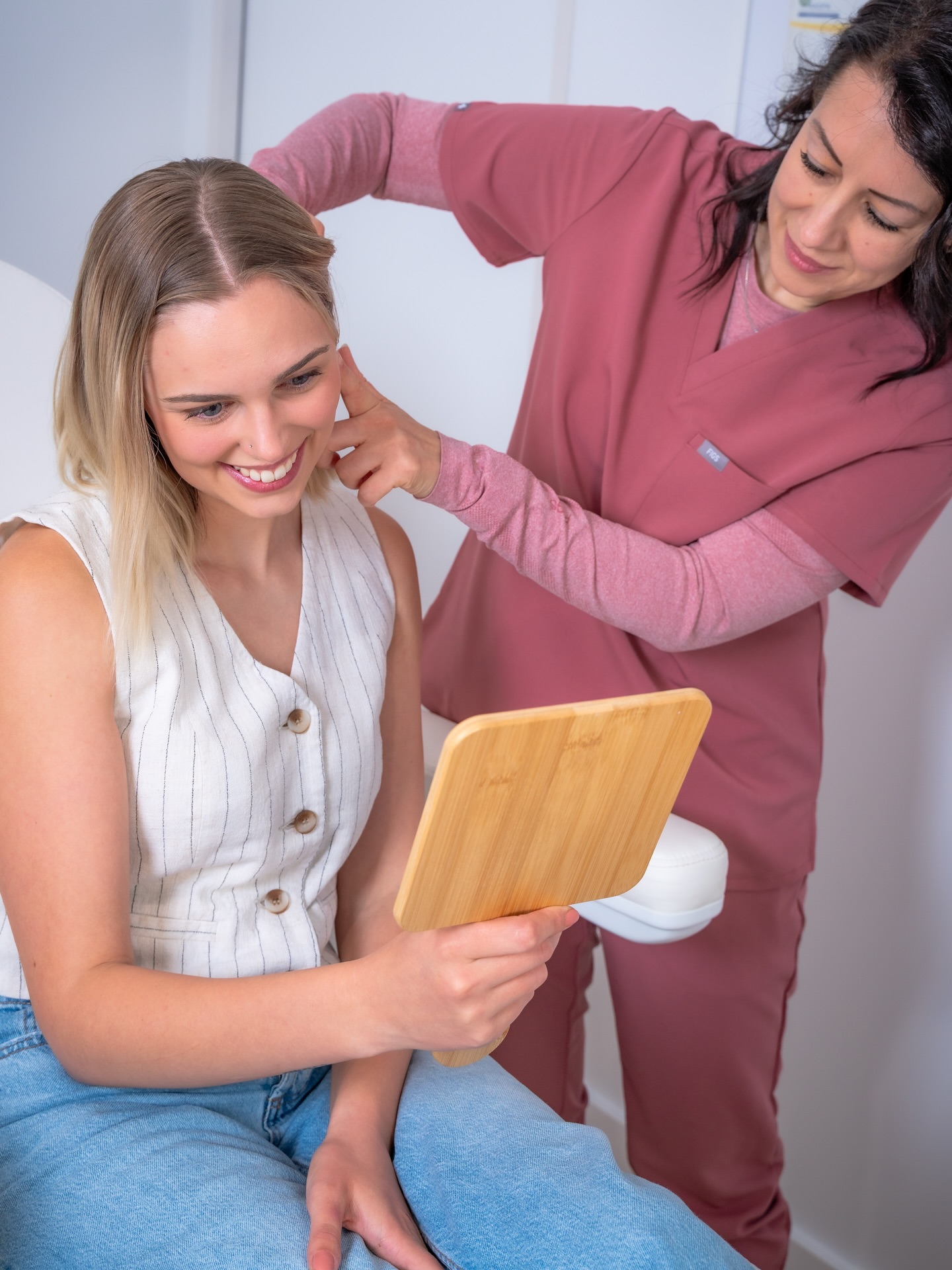 What’s your first step when wanting to address facial balancing or skin revitalisation?
A consultation of course.
Never go in blindly thinking you know what you need, because what you want might be able to be achieved with an alternative you never knew existed!
Make your appointment with Dr Deanne and see what she can do for you now.
#OgeeFacialRejuvenation
#cosmetictreatments #skinrejuvenationtreatment #facialenhancement
#NonSurgicaltreatments #facialrejuvenation #canberraskinclinic #cosmetictreatments