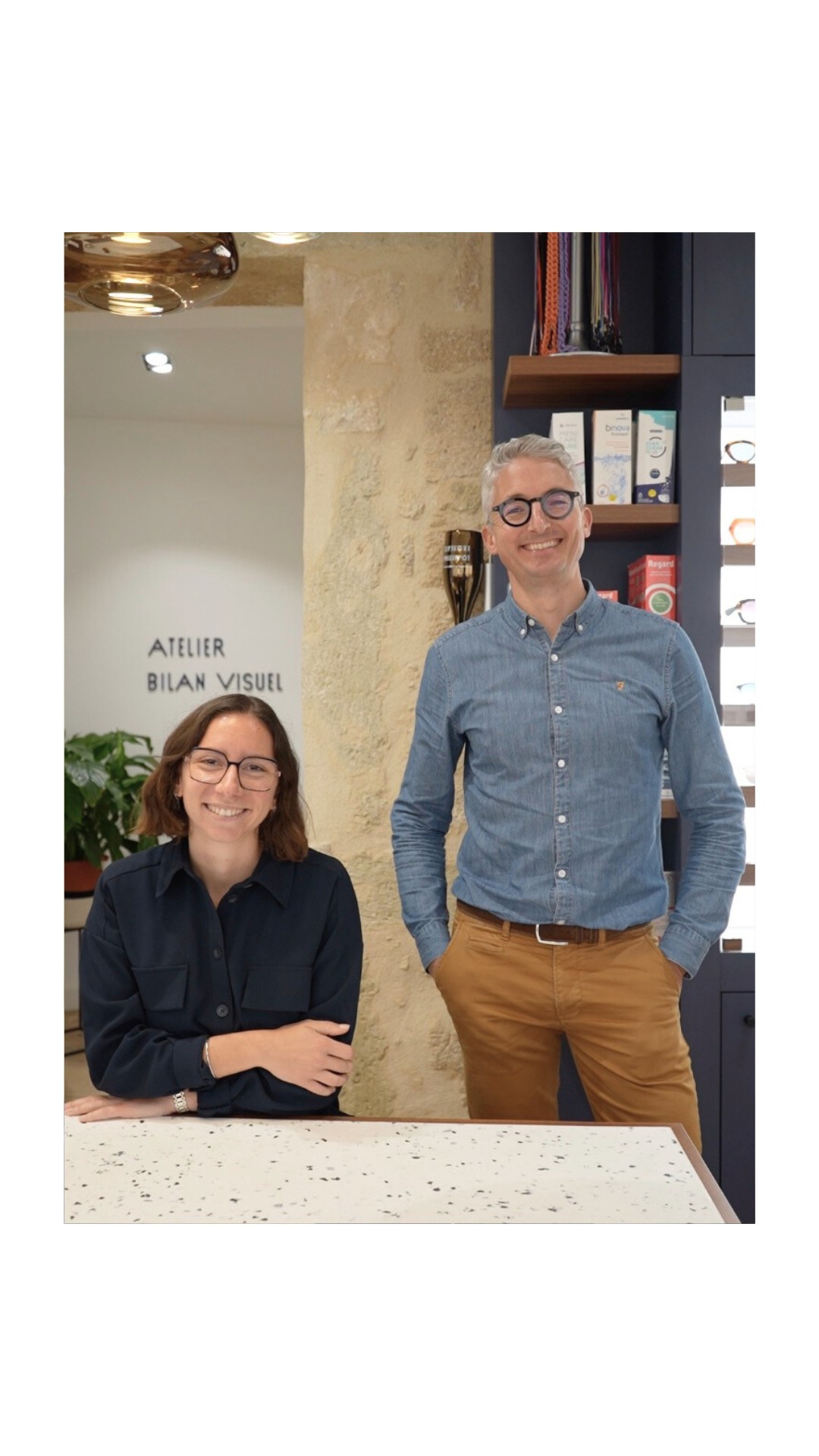 "Qui de nous deux… ? 👀
On vous laisse deviner.
(Et oui, y'a des dossiers 🫣)"
-
Opticien l Opticien Montpellier l Optique l Lunette de vue l Lunette Montpellier