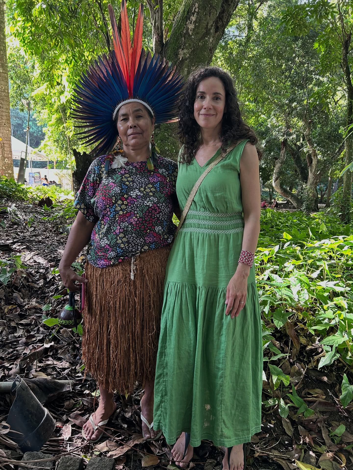 As COP30 unfolds in Brazil, indigenous peoples are rightfully at the centre of climate solutions—not as an afterthought, but as the keepers of ancestral knowledge that has sustained the Amazon for millennia.
Over 30 years ago, I chose a lifestyle that minimises the impact of my consumption on the land. As an environmental educator in Brazil in my 20s, I witnessed firsthand the relationship between people and nature. That awareness has only deepened through my years working alongside indigenous communities and shamanic traditions.
The planet is alive and needs listening to—to the voices of those who have always known how to live in true partnership with the earth’s intelligence.
Indigenous knowledge is living wisdom, a blueprint for how we might remember our place within the web of life.
I offer ceremonies and retreats that honour these teachings and care. If you would like to know more, message EARTH below 🌿🌎