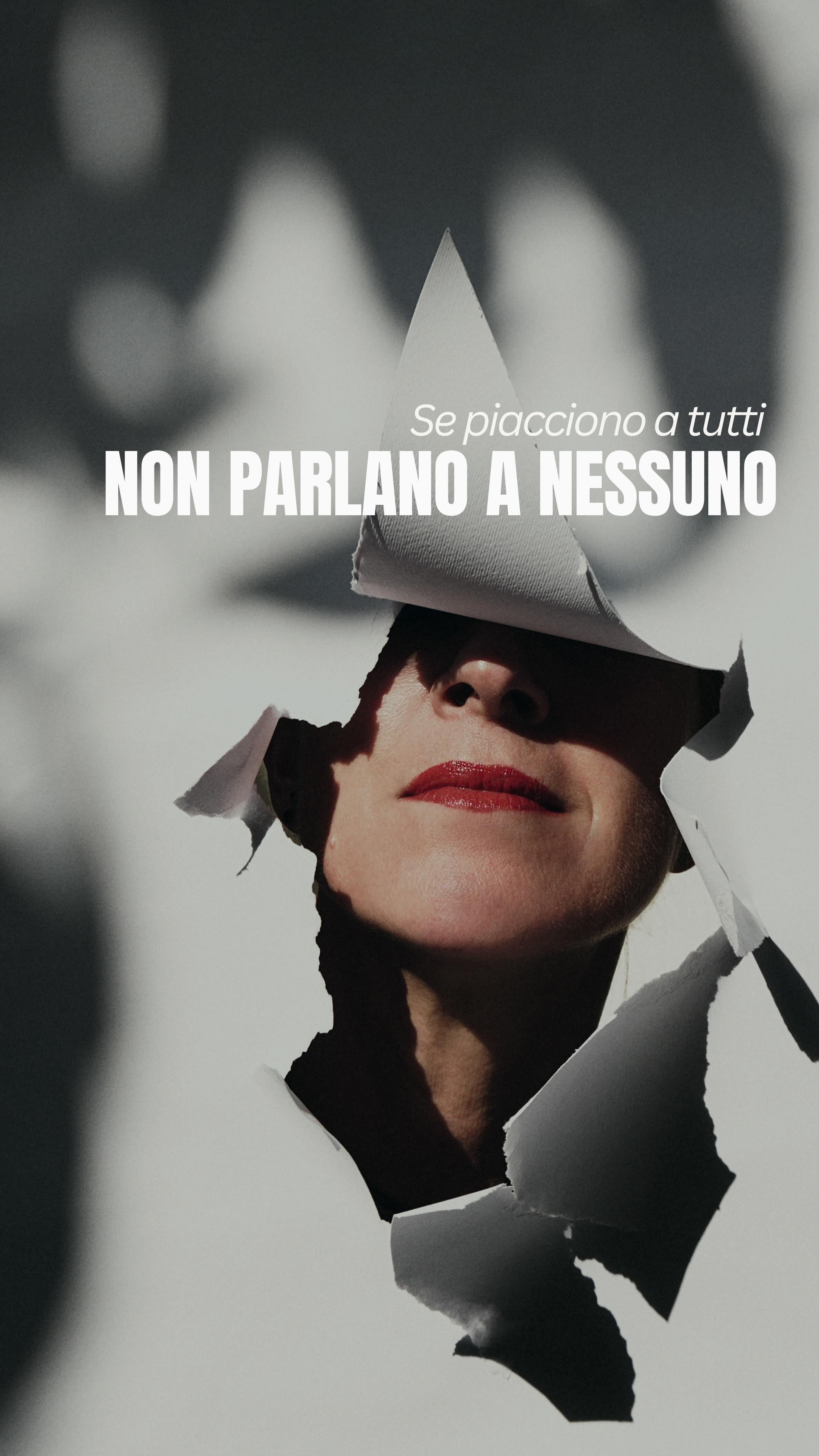 Se provi a parlare a tutti, alla fine non ti ascolta nessuno.
📸 Le immagini del tuo brand non servono a mettere d’accordo tutti.
Servono a selezionare ad attirare chi si riconosce nei tuoi valori e a lasciare andare chi non è in sintonia con te.
💎 Perché comunicare non significa piacere a tutti, ma essere riconoscibile da chi ti sta cercando.
La coerenza batte la perfezione.
L’identità batte i like.
L’intenzione batte l’approvazione.
👀 Quando smetti di rincorrere lo sguardo degli altri e inizi a mostrarti per ciò che sei autentica, sicura, presente, succede qualcosa di potente 👉🏻 il tuo brand si allinea, e le persone giuste iniziano a trovarti, naturalmente.
✨ Non serve parlare più forte, serve parlare a chi ti deve scegliere.
Se ti risuona, condividilo 💬
📸 @jungle_kia
#fotografiapersonalbranding #ritrattiemozionali #ritrattofotografico #comunicazionefficace