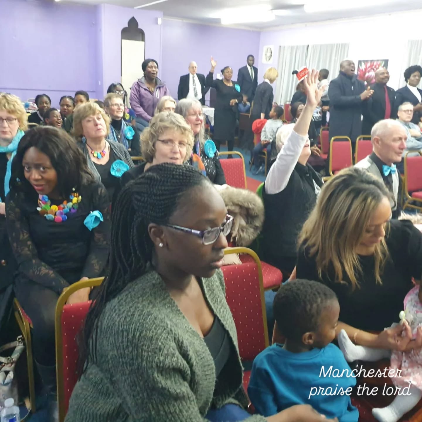 Last year, God lifted many hearts through His praise. This year, He's going to lift even more! Get ready, Manchester! Your praise prepares the ground for the extraordinary. Stay expectant!
• Follow the page
• Share with someone in the city
• Join the gathering
#manchesterchurch #PraiseService #worshipgathering #ChurchInUK #FaithInManchester #praisetogether #ukbelievers #decemberconcert #concerts