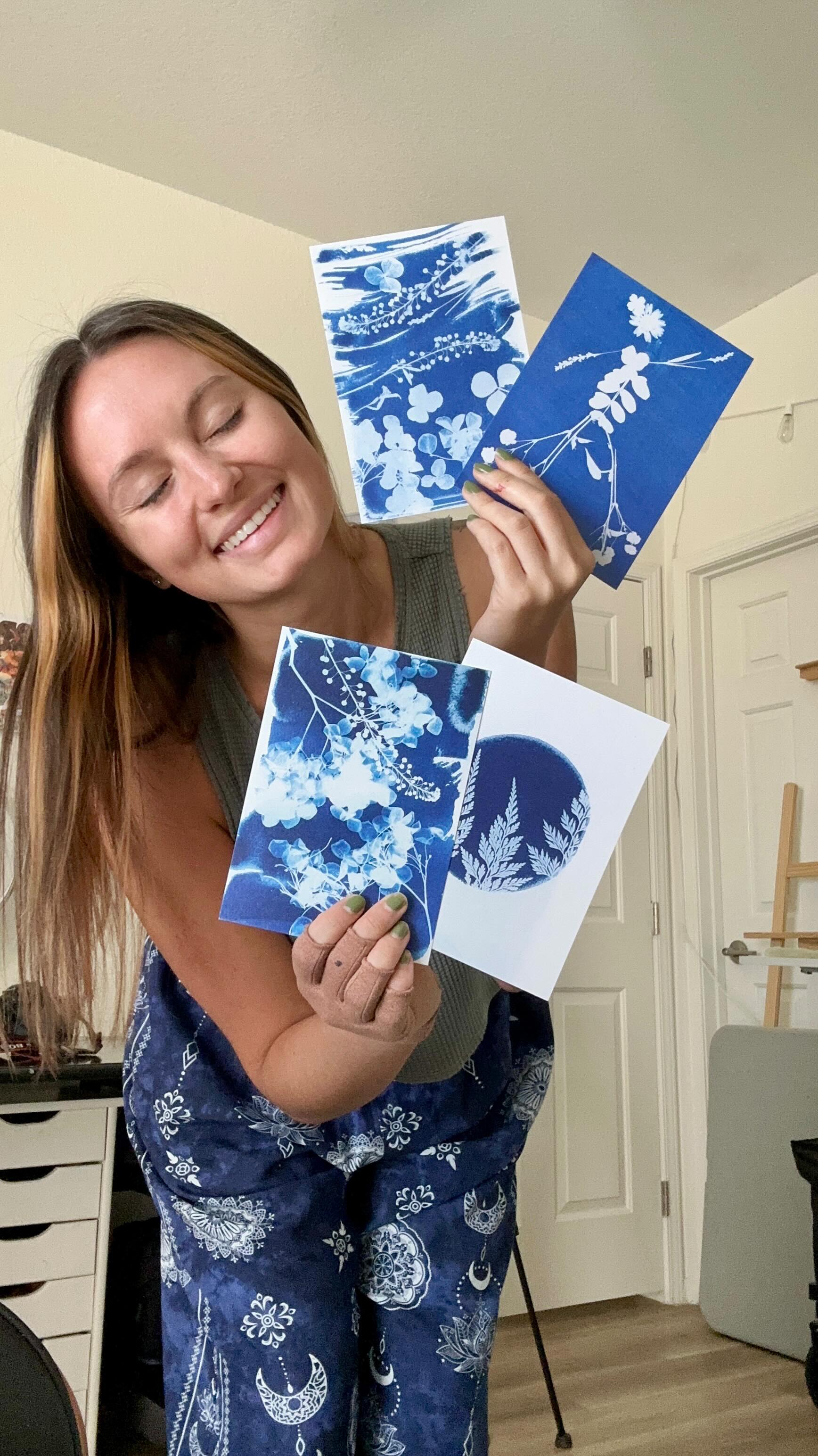 ⊱ peace and joy and LOVE ⊰
recording these transitions was surprisingly easy?! very shocked by this
i am so in love with @facesoul new album “ARRIVAL”
(the song playing is from the previous album YSRA)
we need this music
we need art that brings peace and joy and love
that is what i am infusing in my creations
all of these creations are available on my store for you to fill your home with and give to those you love!!
well wishes and lots of love to you 💙🦋