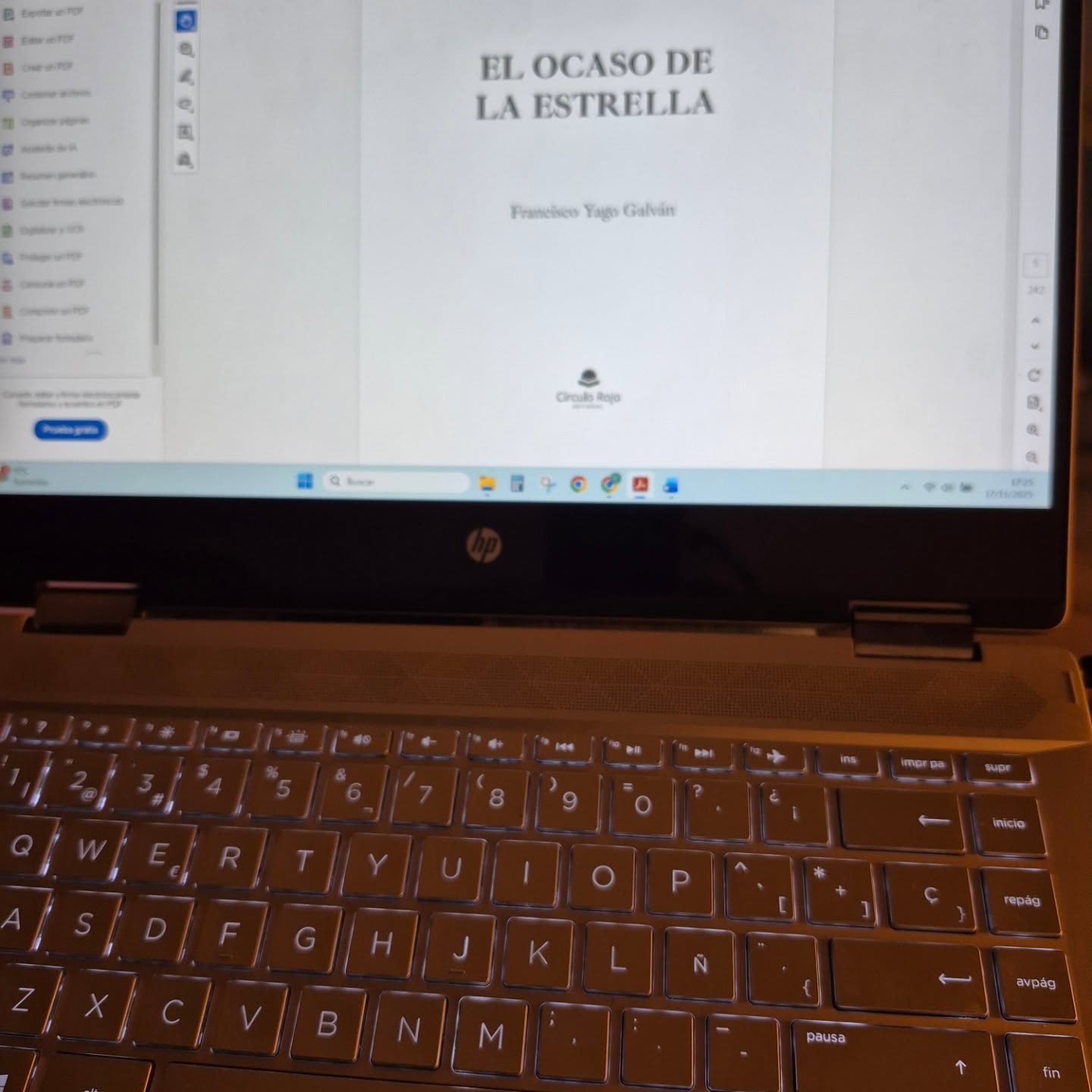 Última revisión de las galeradas de maquetación del libro. Otro paso más. Siguiente escalón: portada y contra.... vamos para allá.