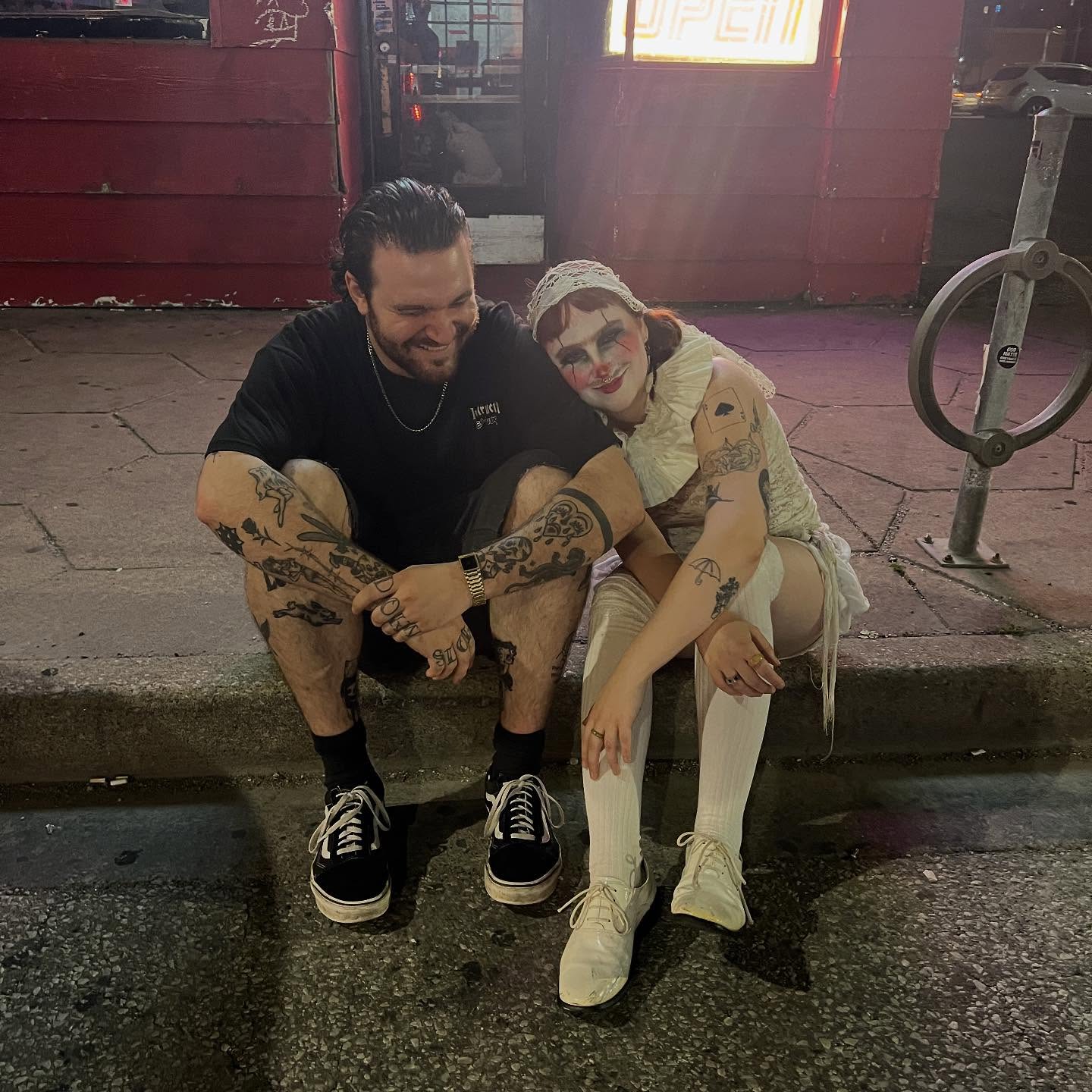 me and my best friend @compliments_music wrote a song together when we were both goin thru it and it comes out AT MIDNIGHT!!!!!!!
It’s called Liars and u better listen 👊