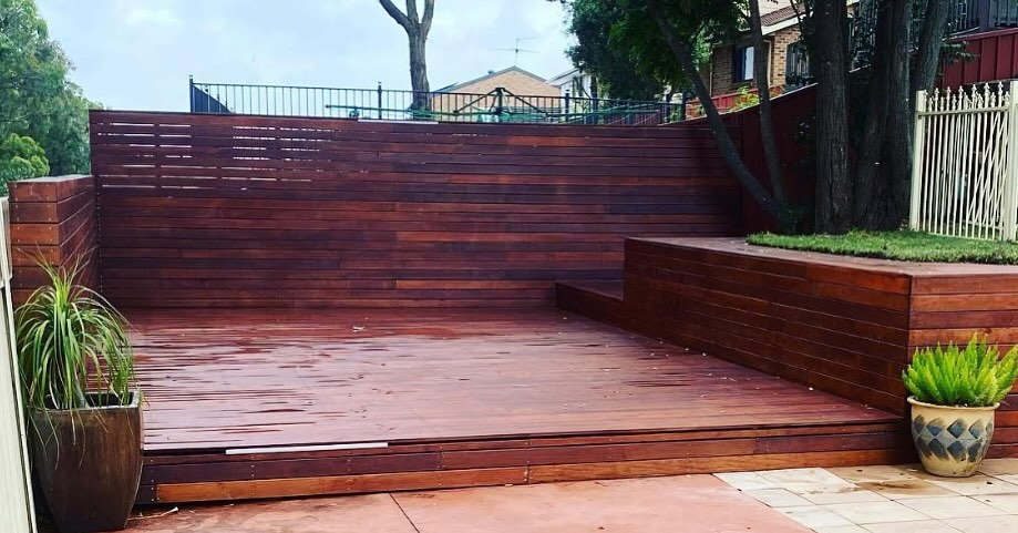 Merbau decking, privacy screening and retaining wall screening completed! With led strips in stairs and facia board!