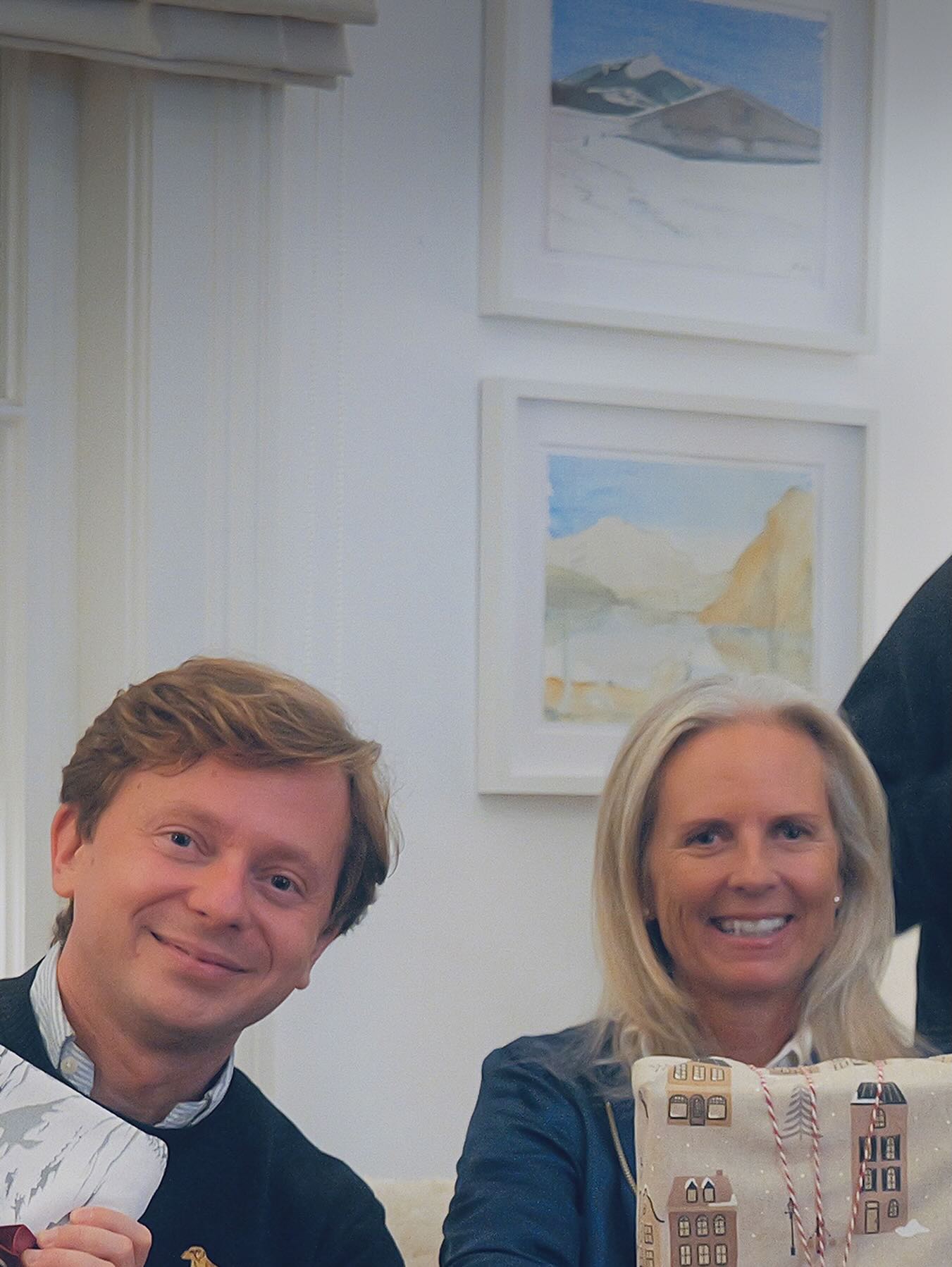 neuer Look ✨ gleiche Mission 🚀 wir geben wieder Stoff 😍
•
•
•
#Geschenkstoff #nachhaltigschenken #wiederverwendbar #stoffstattpapier
#keinmüll #zerowaste #comingsoon #ecofriendly #nachhaltig #weihnachten