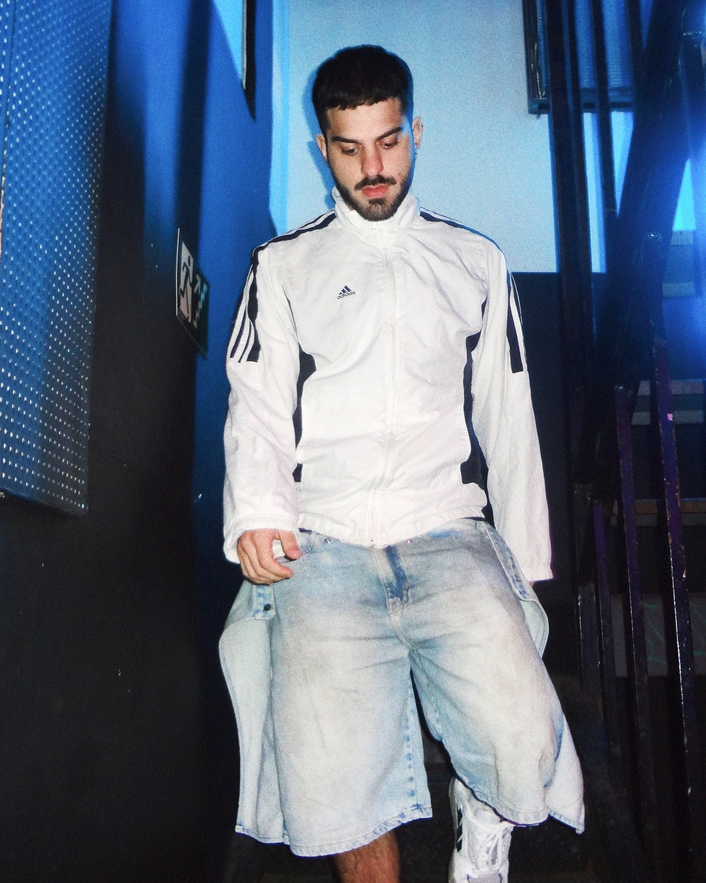 𖥔 fotinhas da Vetor Club que rolou sexta na @void.lojasgerais com @dryzinh4 @samu.samu.samu.samu @plastiketa @tomimercado @guihiga_ @b4dvi y @pedroathie_ ( ˶ˆ꒳ˆ˵ )
📸 por @guihiga_