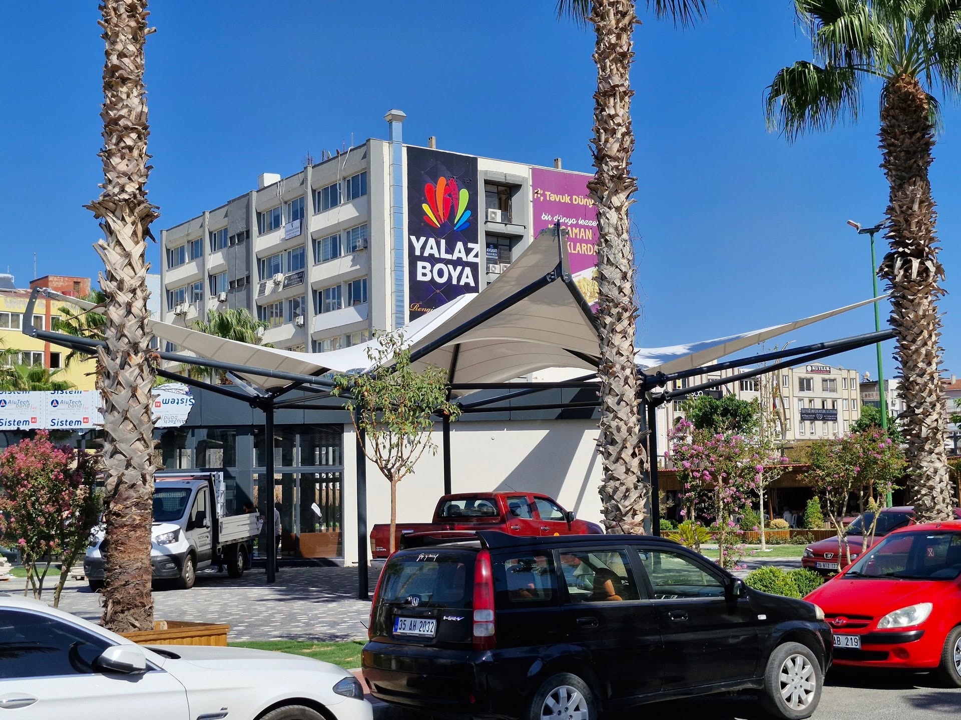 ALİAĞA FIRAT ÇAKIROĞLU PARKI ÖRTÜ; İZMİR_TÜRKİYE
ALIAĞA FIRAT ÇAKIROĞLU PARK CANOPY; IZMIR_TURKIYE
( Gölgemizdesin 🥰 - Under our Shade 🥰 ) #autopark #shading #asmagermemembran #tensilefabric #tekstilmimarisi #textilearchitecture #mimaritekstil #hibritsistemçözümü #hybridsystemsolution #tasarımvemühendislik #designandengineering #imalatveuygulama #manufacturingandapplication #hightechtensilefabric #meshcephe #meshfacade #carpark #hotel #tensile #fabric #canopy #HTTF #sporyapıları #sportfacilities