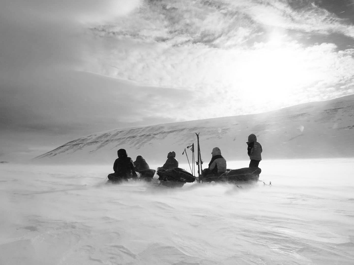 SVALBARD 2023
Dinner time 🍲
-35c 🥶
Loved it
#adventure
#expedition
#svalbard
#arcticadventure
#fsgs
#adv
#kidneytransplantrecipient