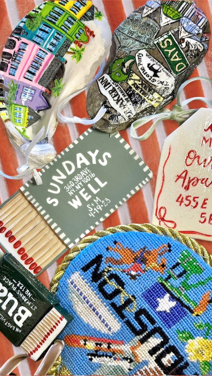 A few of my favorite handmade ornaments I’ve made over the years! Perfect for gifting or your own tree!
It’s the season for cute Christmas decor!! Grab yours now at tuttoma.com
#handmadeornaments #romanticgiftideas #trendingdecor #holidaysgiftideas #christmasornaments🎄 #sentmentalgift