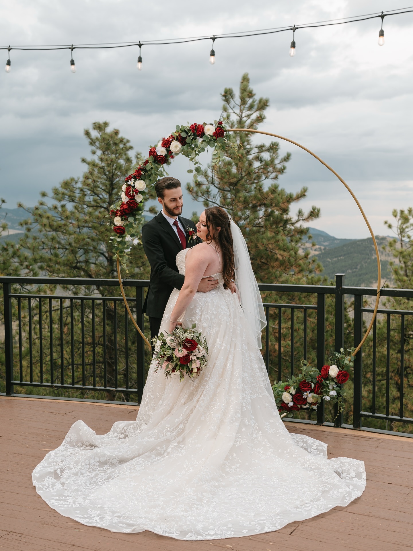 One of my last Colorado weddings before our move to Texas — and what a beautiful way to close out that chapter. Colorado, thank you for every couple, every sunset, and all of the happy moments. 🤍⛰️
.
.
.
.
,
,
#coloradowedding #coloradoweddingphotographer #denverweddingphotographer #estesparkwedding #mountainwedding #rmnpwedding #rockymountainbride #coelopement #coelopementphotographer #coloradobride #weddingphotographer #weddinginspiration #destinationphotographer #texasweddingphotographer #dfwweddingphotographer #texasbride #texaswedding #texascouples #coloradocouples #2025bride #2025wedding #weddingseason #justmarried2025 #weddingdaydetails #loveauthentic #weddingphotography #bridetobe2025 #photographerlife #mountainlove #jenniferglennphotography