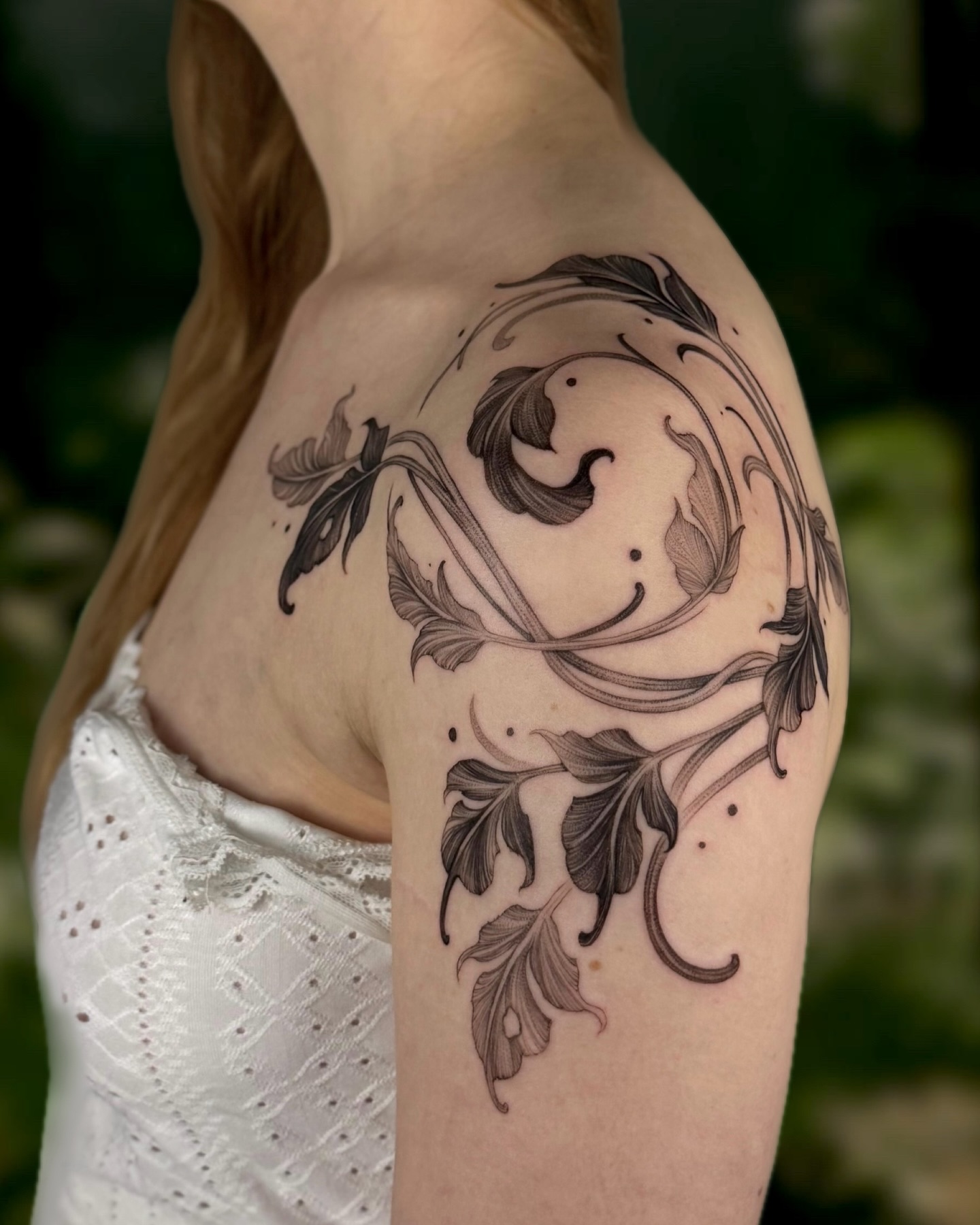 โข ๐๐๐๐๐๐ โข
๐ swipe for freehand & more! Only 3 slots left for Dec - for enquiries, fill up the form (link in bio). I'd love to tattoo you before the end of the year :)
๐ will forever cherish this Ivy shoulder tattoo wrap, done for my lovely client who sat like a champ for the whole day. Thanks for sticking around for a lil longer, I'm sure we made justice to it!
๐ ๐๐ฉ๐ข๐ฏ๐ฌ ๐บ๐ฐ๐ถ ๐ง๐ฐ๐ณ ๐ด๐ถ๐ฑ๐ฑ๐ฐ๐ณ๐ต๐ช๐ฏ๐จ ๐ฎ๐ฆ & ๐ฎ๐บ ๐ข๐ณ๐ต
๐ Done at my studio @sanctuarink with the best @elitetattooofficial needles
#fantasytattoo #dragontattoo #botanicaltattoo