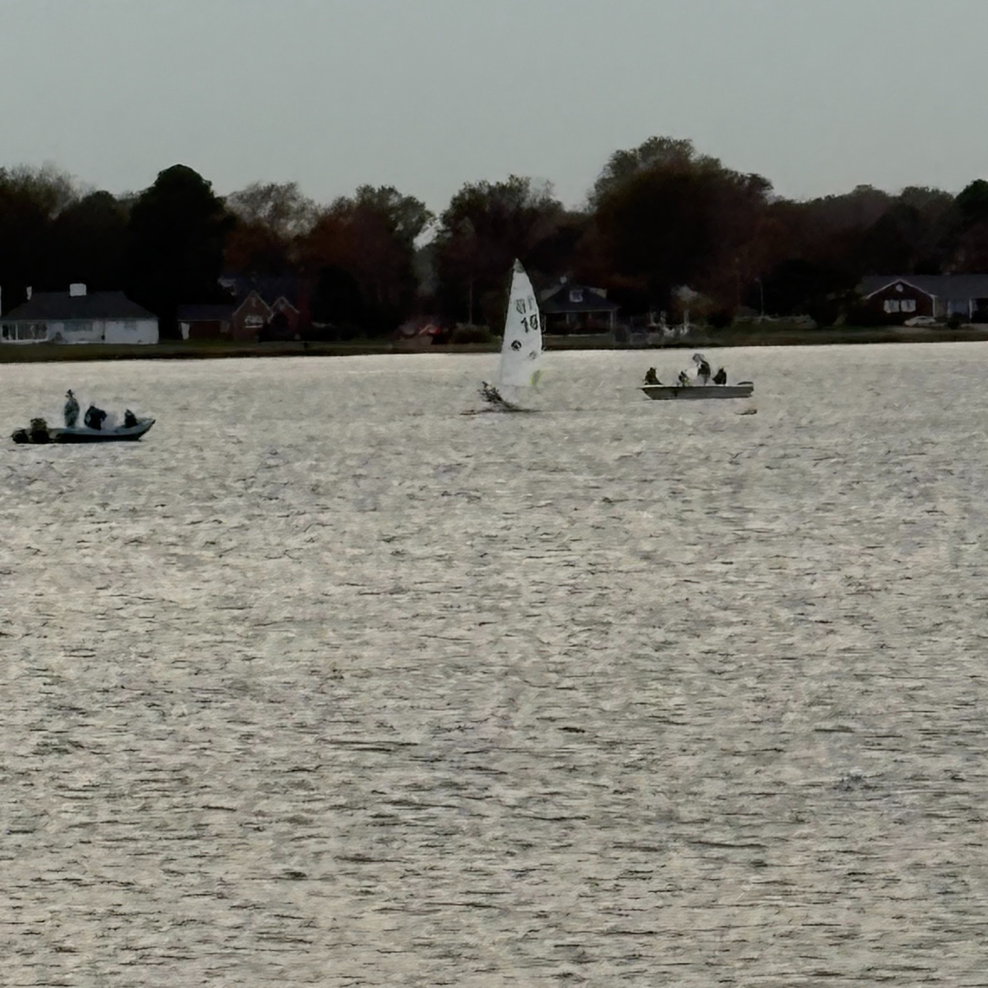 Brynn Penque and Elodie Hellmuth headed to Norfolk this past weekend to compete against 36 teams from the east coast, mid-west and the Caribbean. The girls encountered “dead air” or no wind as well as intense gusts. The girls competed very strongly winning their fleet on Sunday. The girls got 3 first place finishes, several seconds and a fifth. Bravo girls!