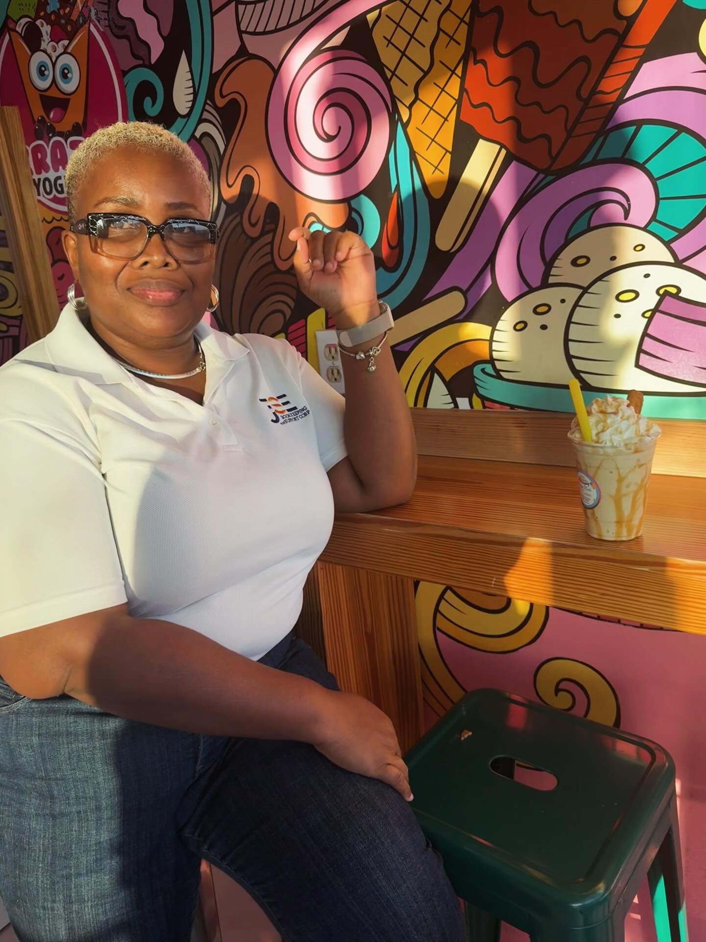 The rewards of working from anywhere! Krazyrolls Coffee Milkshake didn’t disappoint! 😋😌What’s your favourite flavour?