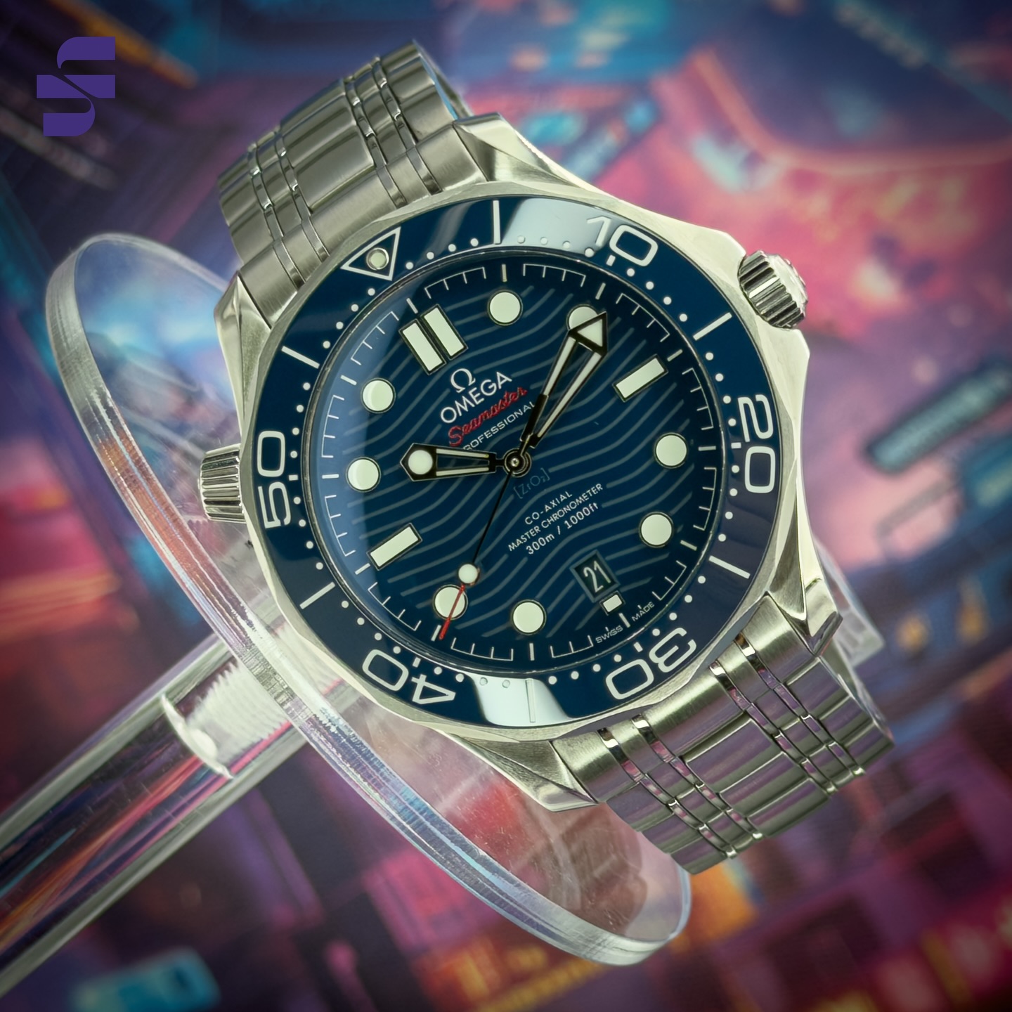 SOLD - OMEGA Seamaster Diver 300M - Ref. 210.30.42.20.03.001
Where precision meets quiet confidence.
There’s something about the deep blue dial of the Seamaster that never loses its pull—equal parts elegance and capability. It’s the kind of watch that feels at home everywhere: morning meetings, late flights, or the rare moments when the world slows down just enough for you to notice the way the light hits the waves on the dial.
A modern classic. A daily companion. A reminder that refinement doesn’t need to shout.