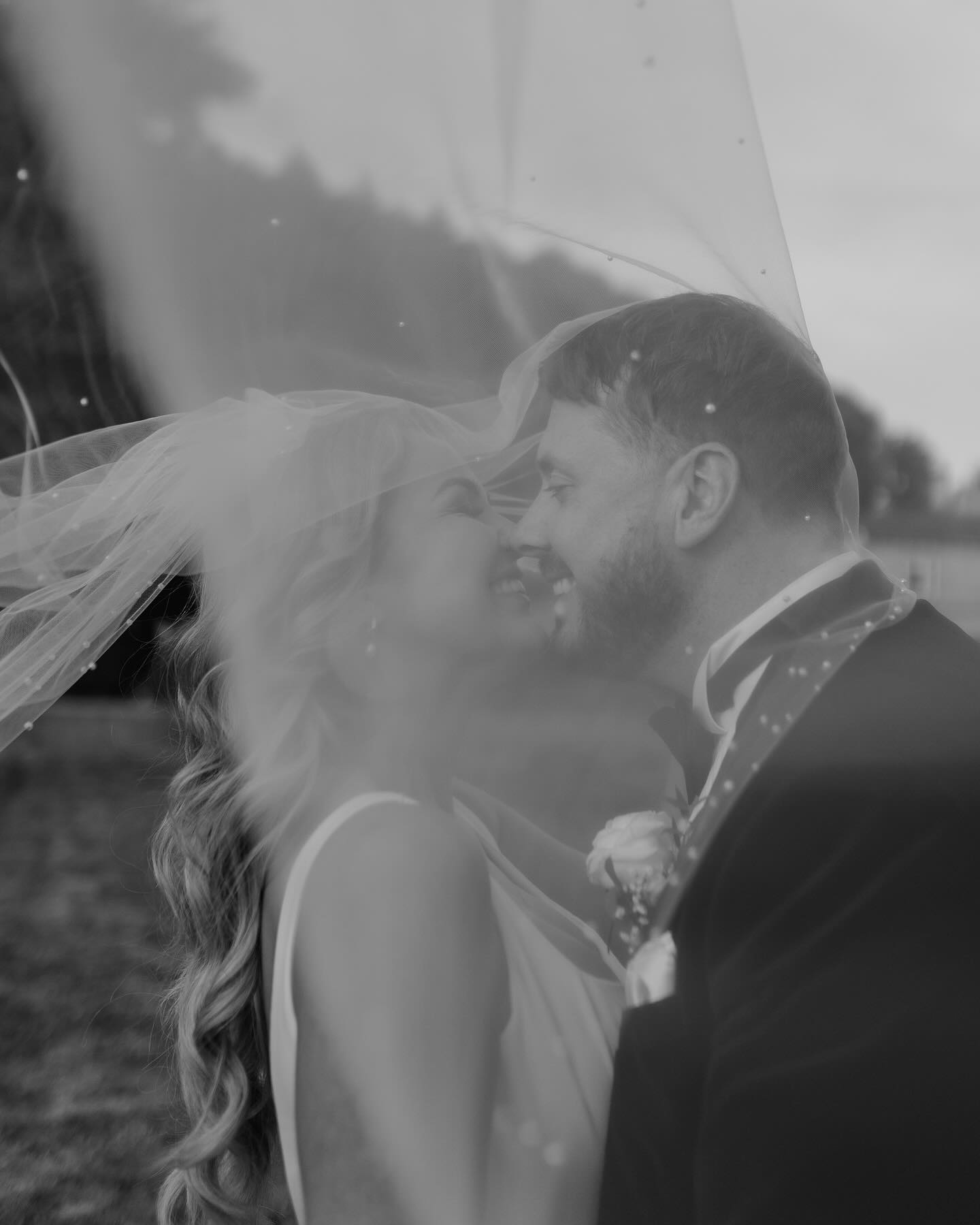 Your day in classically romantic black and white π€
Inquire now to check availability for 2026/27 π
β¨ Limited availability β¨
Venue: @hacknessgrange
Videographer: @myriadfilmsonline
Content Creator: @clinksocialweddings
Music: @zlpentertainment
Florist: @greenwoodsflorist
MUA: @lashesandmakeup_emily
@unleashedbrows
Dress: @theivorygallerybridal @loveandlibertybridal
Food: @thebeverleypizza_co
Styling: @bellebijoux_events
Second Shooter: @nicolewilcoxphotography
-
www.oliviaamyphotography.com
-
-
#yorkphotographer #yorkphotography #ukphotographer #wedding #weddingphotographer #weddingphotography #blacktie #ukweddingphotographer #yorkweddingphotographer #yorkshireweddingvenue #yorkshireweddingphotographer #ukweddingphotography #luxuryweddingphotographer