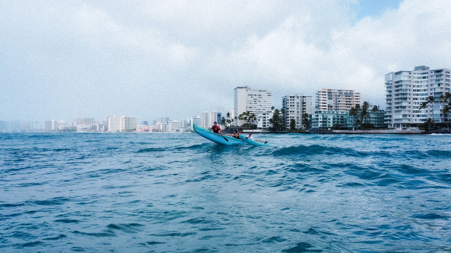 The Mana of the Kai. #kapuawaaexperiences #outrigger #waikiki #diamondhead #ocean #kekai