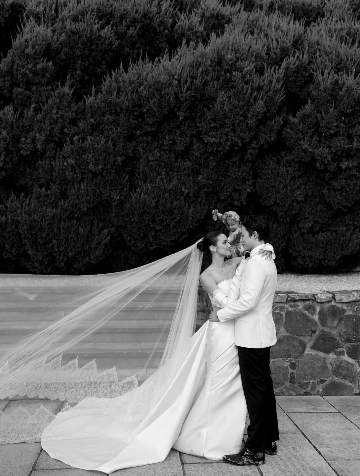 Featured in @vogueaustralia for AMANDA & ARIEL’s stunning wedding 💫
Bride: @amandarawles
Groom: @adriel1712
Full Planning, Styling and Coordination: @_bowcreative
Venue: @monafarm_
Photography: @mervetogan
Videography: @luca.zarik
Content Creator: @mtl.socials
Florist: @_ellebore
Bride’s Makeup: @archangelachelsea
Brides Hair: @bridalglowco CHLOE
Bridesmaids Makeup: @bridalglowco ASH
Stationery: @peggyandpolly_
Custom Dresses: @hiantjen
Bride’s Shoes: @jimmychoo
Custom Suit: @wonghangtailors
Groom’s Shoes: @prada
Jewellery: @tiffanyandco @metier.privatejeweller
Fashion Stylist: @astecat
Celebrant: @nataliedrumcelebrant
Ceremony Entertainment: @tobitobi.co
Reception Entertainment: @silentshoutent
MC: @withlovemcjess
Catering: @simonekascatering
Draping: @thelooksydney
Hire: @tablearteventhire , @hall.of.flame.candles , @_bowcreative, @thecollectivehire
Cake: @mysweetlady_cbr
Assist: @amber.francesca and @shalenc
Photobooth: @blanc.portraits