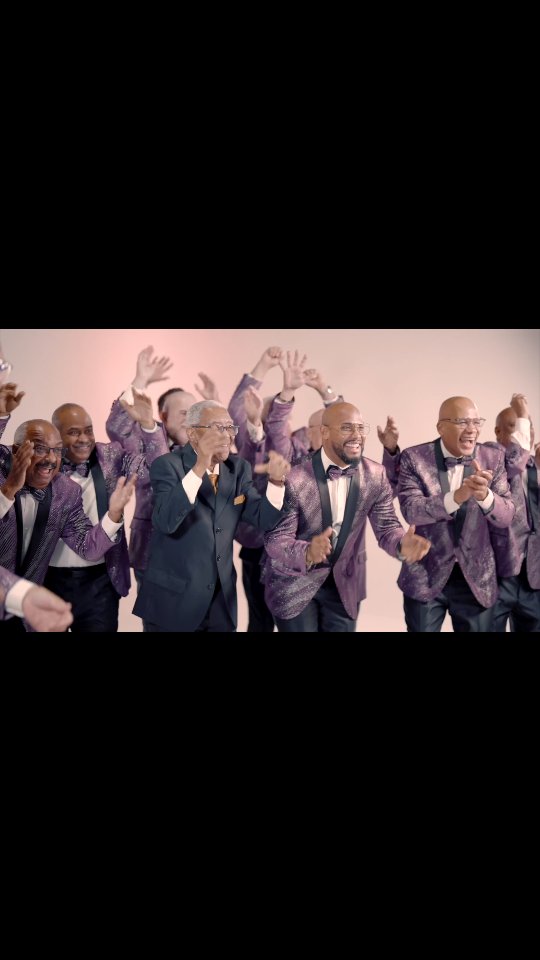 El Gran Combo de Puerto Rico se toma Bogotá en un concierto que será épico con tod9s los grandes éxitos que viven a través del tiempo con la misma fuerza y potencia que caracteriza a la legendaria orquesta.
No pierdas la oportunidad de bailar toda la noche al ritmo de los más grandes.
Entradas en @tuboleta
#elgrancombodepuertorico #salsa #salsomanos #concierto #conciertosbogotá #bogotasalsera #salsabogotá