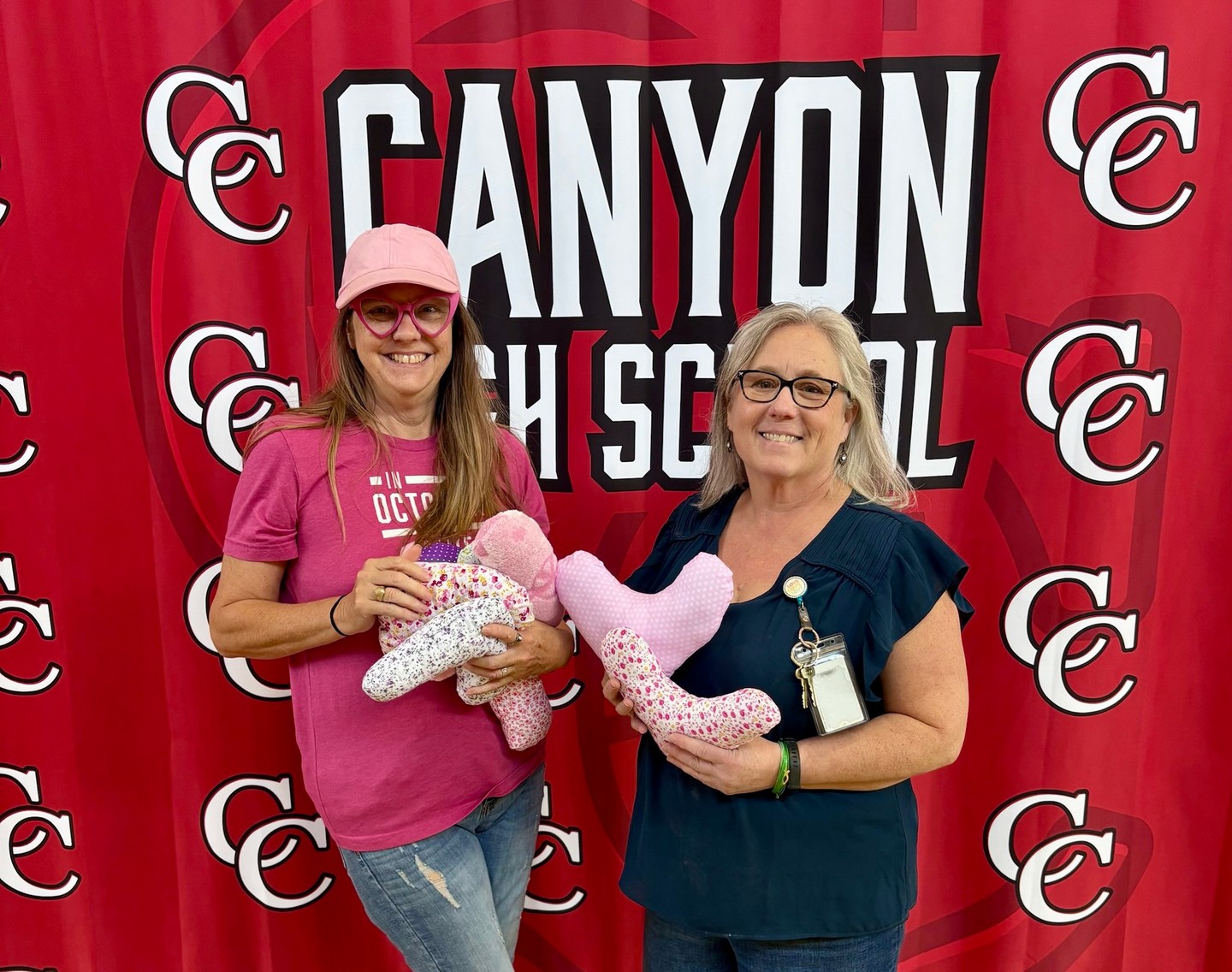 A huge thank you to the Fashion Design students at Canyon High School for creating mastectomy pillows to donate to our Care Kit Program. Your talent and time will bring comfort to local breast cancer warriors when they need it most. 💗🎀
#FlockBreastCancer #BreastCancerAwareness #NBTX #CanyonHS #CougarKingdom