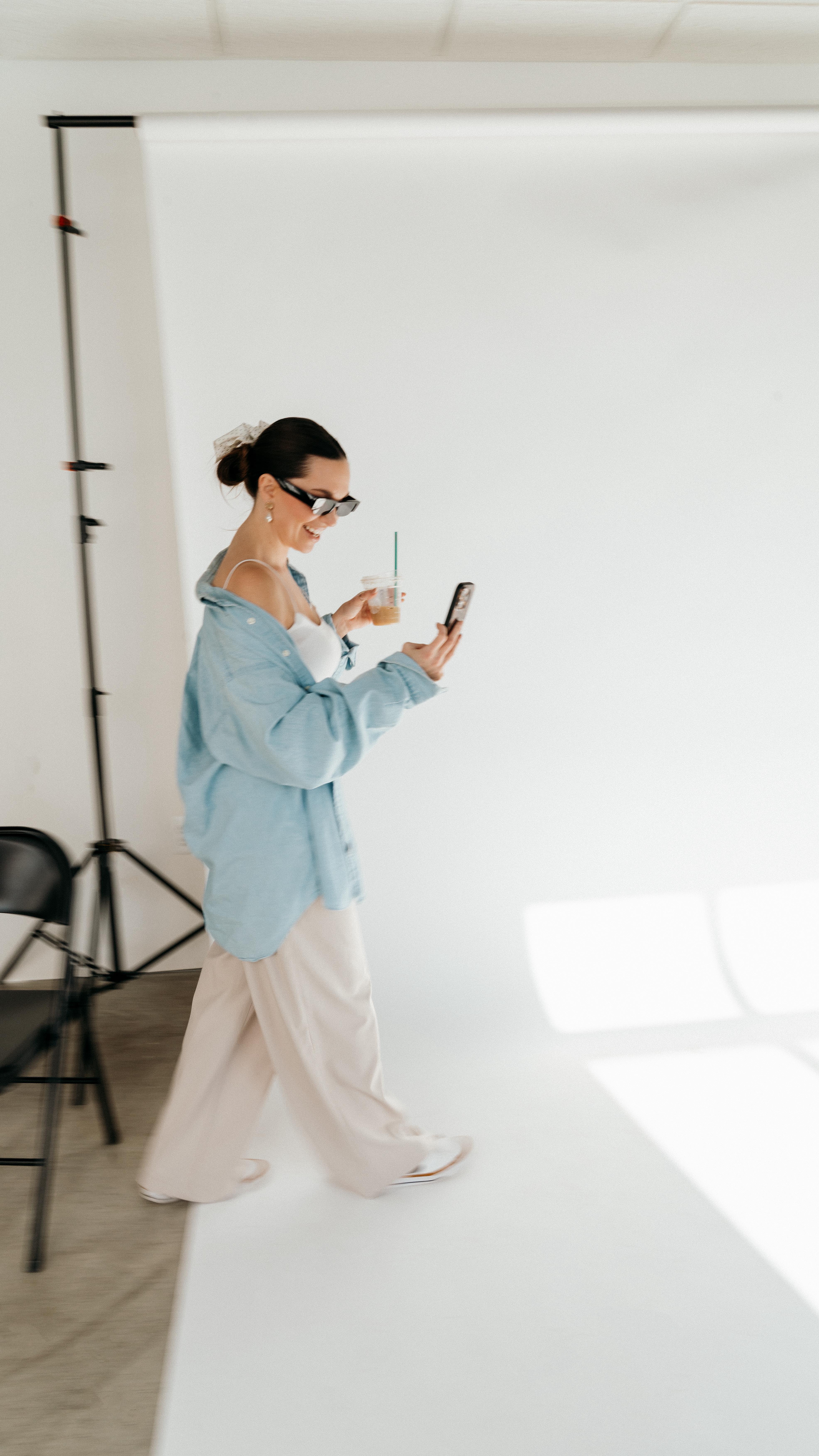 So … you’re thinking of outsourcing socials? Well you’ve come to the right place bby 💅🏼I gotchu.
Buckle up Buttercups because 2026 is bout to be WILD in the best ways possible 🔥🔥🔥