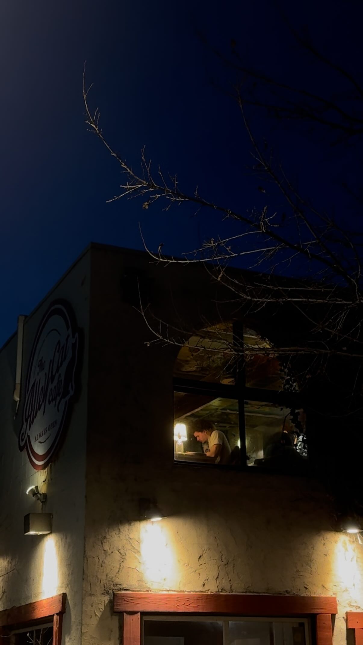 To study, play board games, or just to share a pot of tea… we are open till 12am 7 days a week :)
#fortcollins #coffee #latenight #study