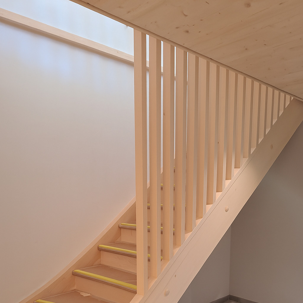 Retour sur les escaliers posés ces derniers jours. Chacun avec son style et ses contraintes.
Laissez-vous inspirer !
.
.
.
.
.
.
.
#escalier #menuiserie #artisan #savoirfaire #bois