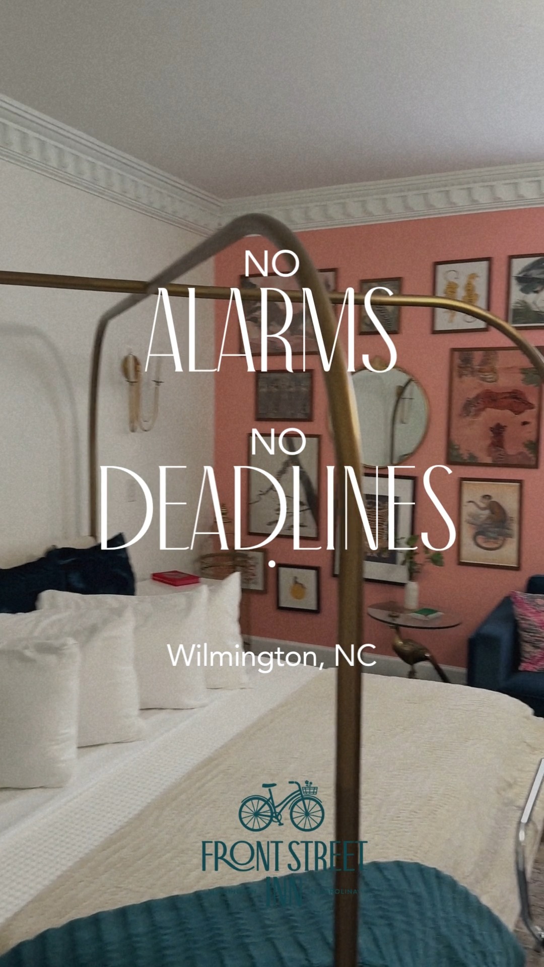 Leave the to-do list at home — Wilmington mornings are for sleeping in and slowing down.
#FrontStreetInn #WilmingtonNC #BoutiqueStay #CoastalEscape #SlowTravel #NCGetaway #MorningVibes
