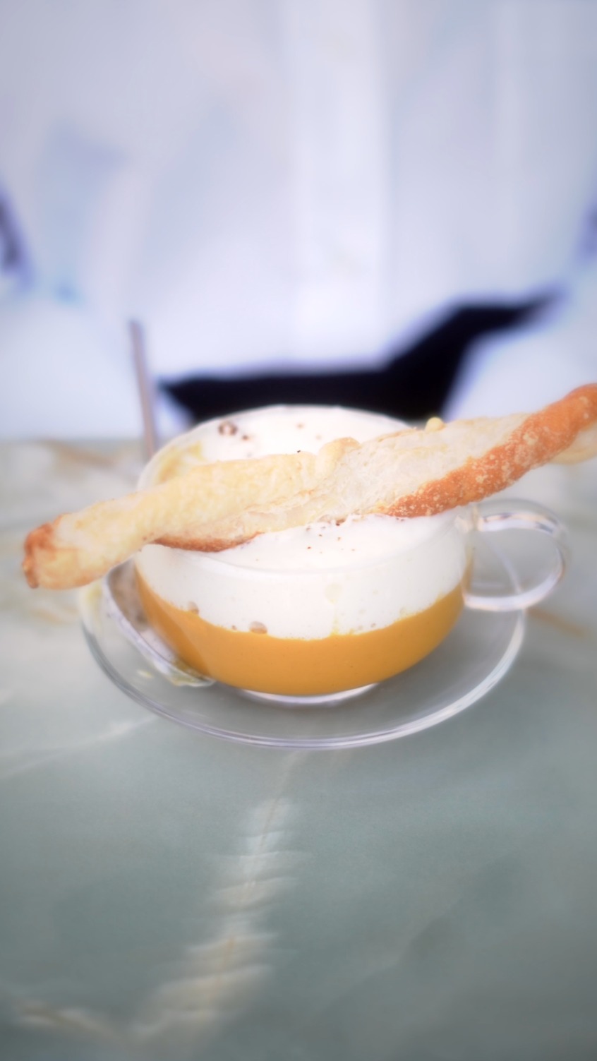 This Pumpkin Capuccino doesn't need words—just that sugar tuile, a quiet corner, and someone who appreciates a drink that's neither too sweet nor too serious.
Available now, before the season slips away.
#FoodieFinds #restaurantsmalta #PalazzoParisio #PalaceLife #visitpalazzoparisio #visitthepalace #palazzoparisiomalta #palazzoparisionaxxar