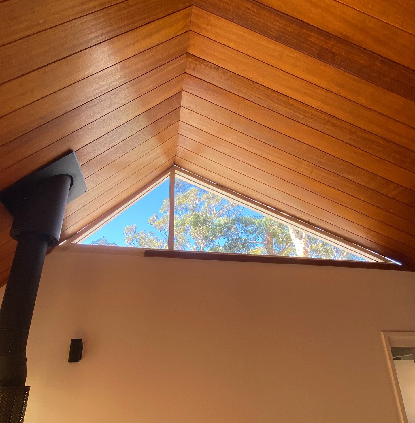 SUPPLIED AND INSTALLED!
With the busy Christmas season approaching be sure to contact us!
Sales@fivestaraluminium.com.au or 9759 5666