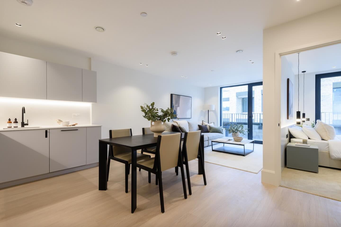 Morning light, calm spaces, and a home that feels right.
Come and see the new show homes, now available to view with @astonrowe and @core.london
Your next chapter starts here.