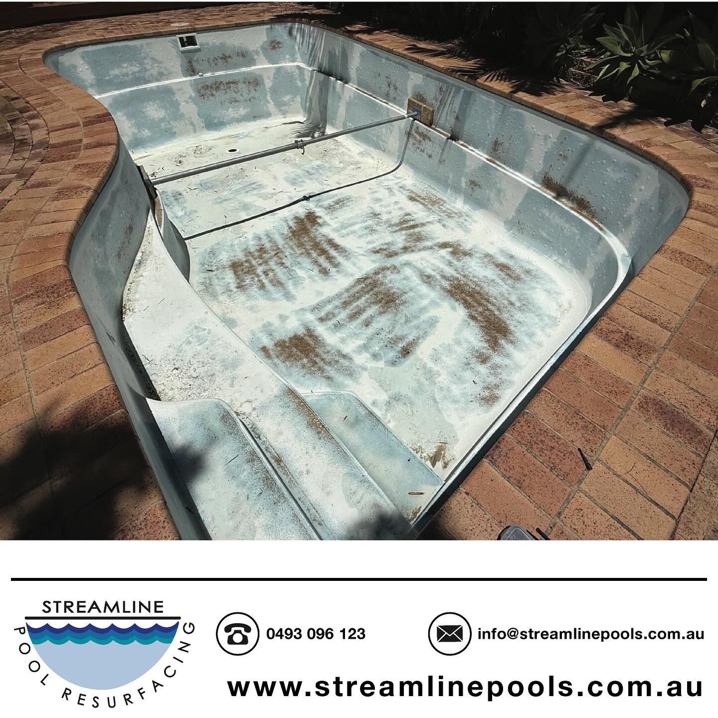 This weeks job
is a full fibreglass resurfacing & osmosis repair - located in sunshine beach , Sunshine Coast
.
.
.
#streamlinepoolresurfacing
#osmosis #fiberglass #resurface #maintenance #repair #australianbackyard
#investment
#resurface #swimmingpool #thisweeksjob