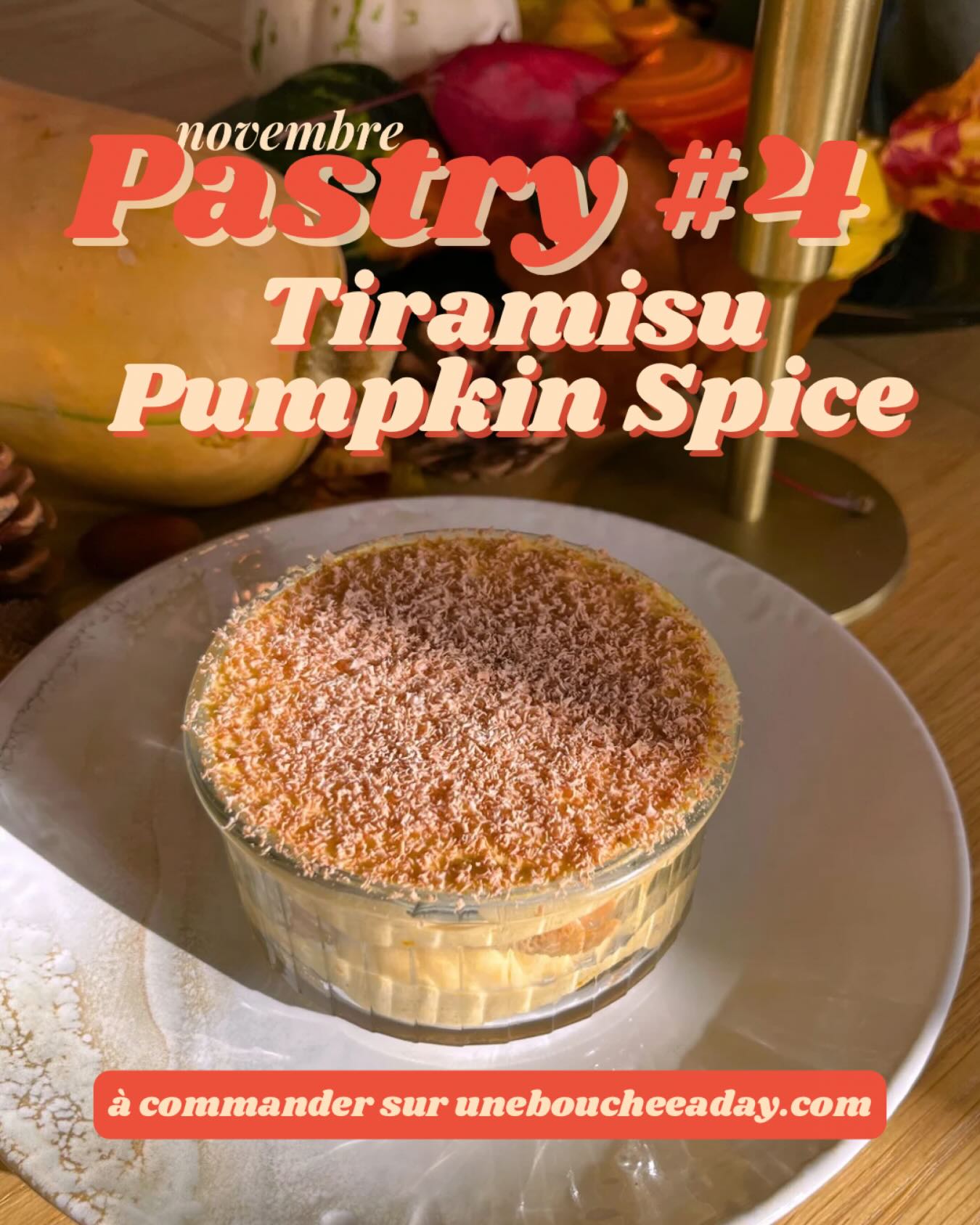 PASTRY #4 REVEAL ☕️
C’est déjà la dernière pâtisserie éphémère de novembre (snif) ! 😭 C’est donc votre dernière chance de goûter un dessert artisanal à la courge ! 🎃 Pour finir en beauté, je vous propose le tiramisu pumpkin spice 😋🫚🎃☕️
Un tiramisu surprenant aux saveurs automnales, avec le bon goût de café mais twisté avec de la citrouille et des épices (cannelle, gingembre, muscade…). Un pur régal ! 🤤
À commander sur mon site (lien dans ma bio ou en story) avant vendredi le 28 novembre et à venir récupérer samedi le 29 entre 16h et 18h à La Quille. 🥹🫶
Dernière chance aussi pour la pumpkin pie ! 🥧🥰 N’hésitez pas à m’écrire en privé si l’heure de retrait ne vous convient pas, et on peut essayer de trouver une solution.
Merci pour votre soutien ce mois-ci, et restez à l’affût parce que de jolies surprises arrivent en décembre 👀
.
.
.
#patisserie #ventedepatisserie #pastrybox #pâtisserieéphémère #popup #americaninfrance #pumpkin #pumpkinpie #tartealacitrouille #citrouille #tiramisu #pumpkintiramisu #pâtissière #alsace #smallbusiness #microentreprise #mulhouse #uneboucheeaday