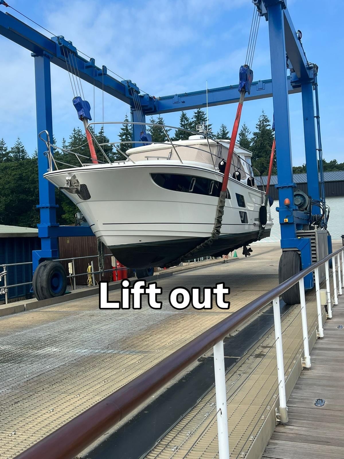 Coppercoat application for this Marex 36 at Bucklers Hard Marina.
#coppercoat #antifouling #boatmaintenance #boatcare #southcoastuk #boating #yachtservices