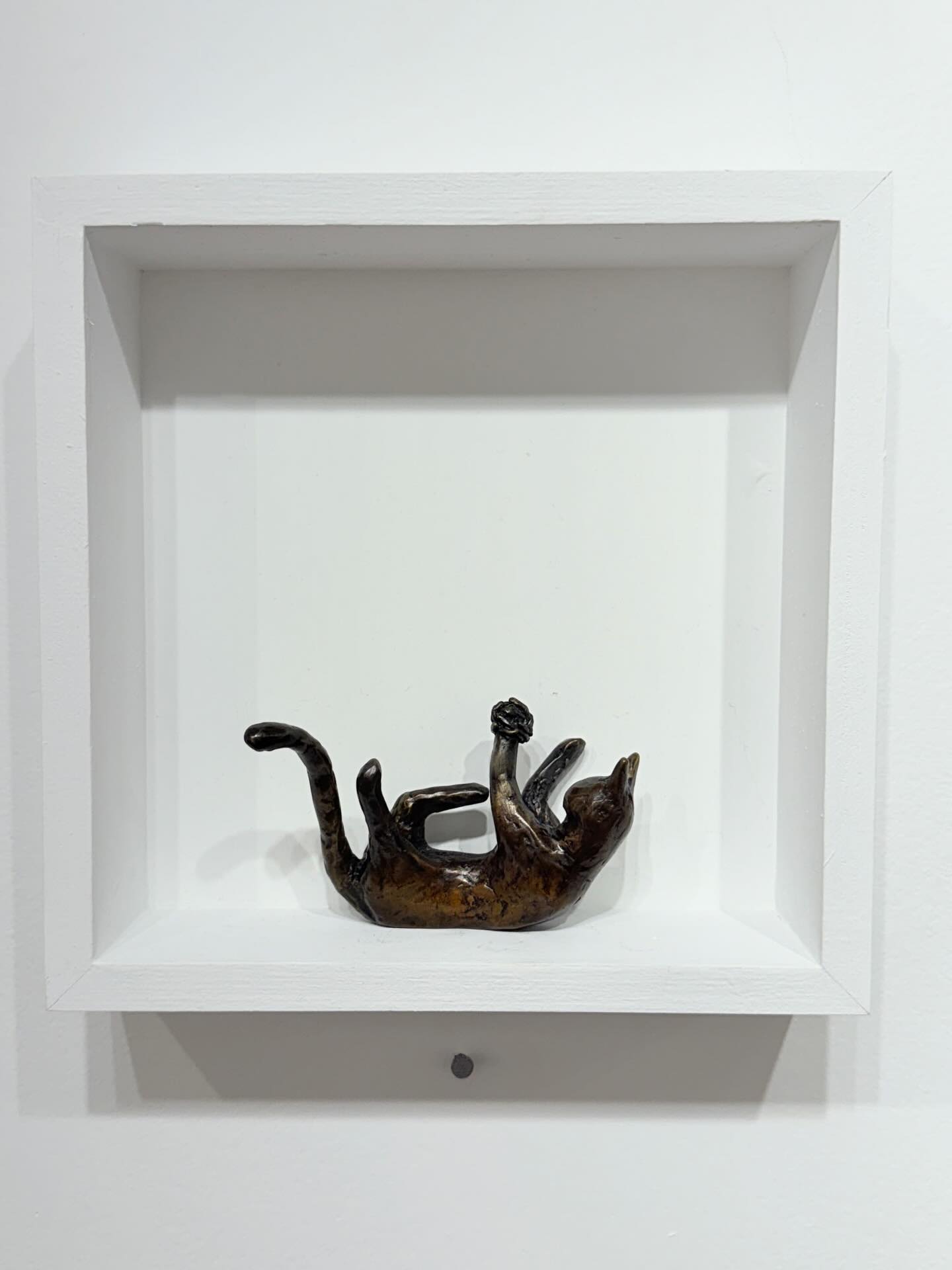Check out Ben’s @bvc_sculpture bronze cats at @gallerybgallery
Well done Ben!