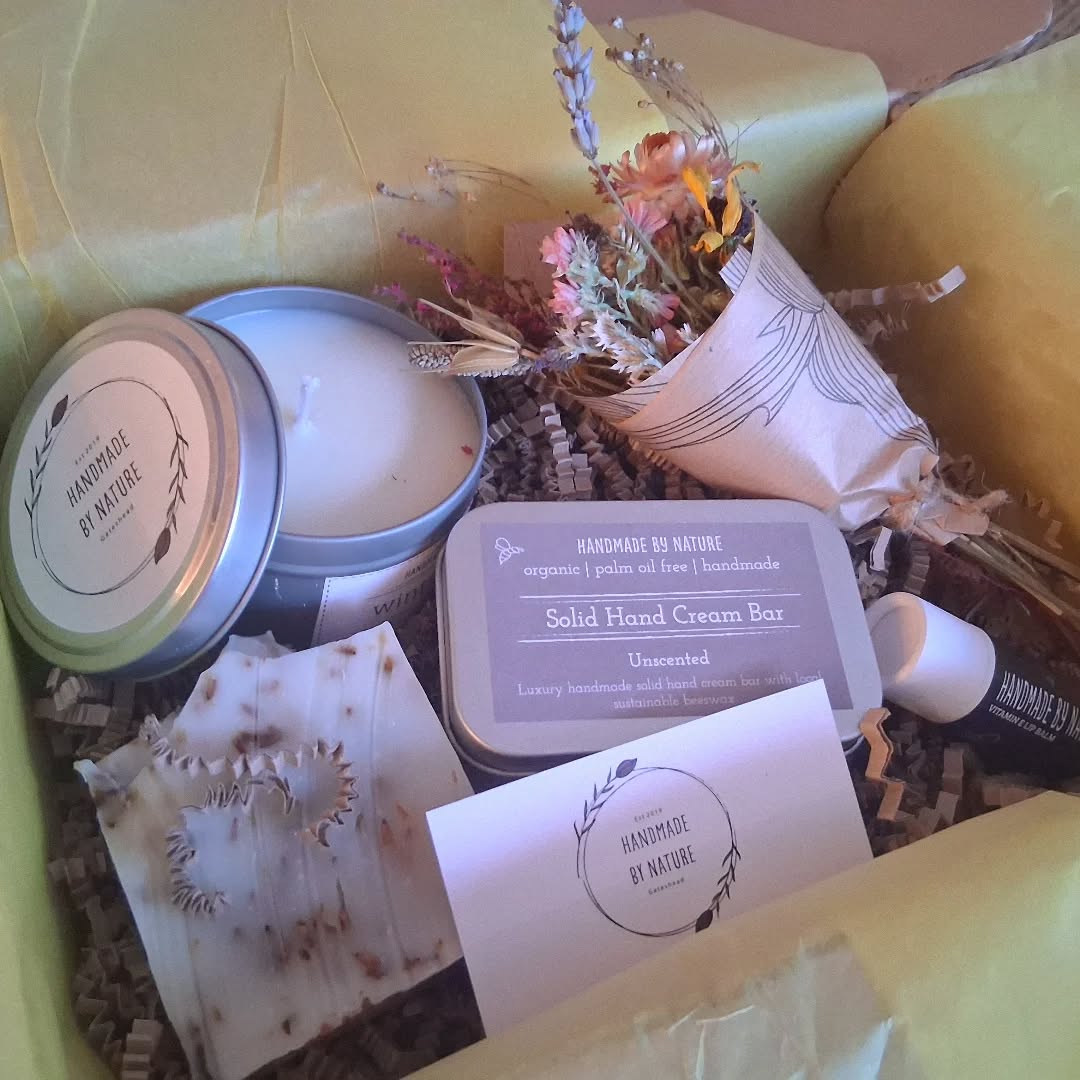 Gift Boxes are LIVE!
.
.
.
Link in bio
.
.
.
#giftsets
#handmade
#naturalgifts