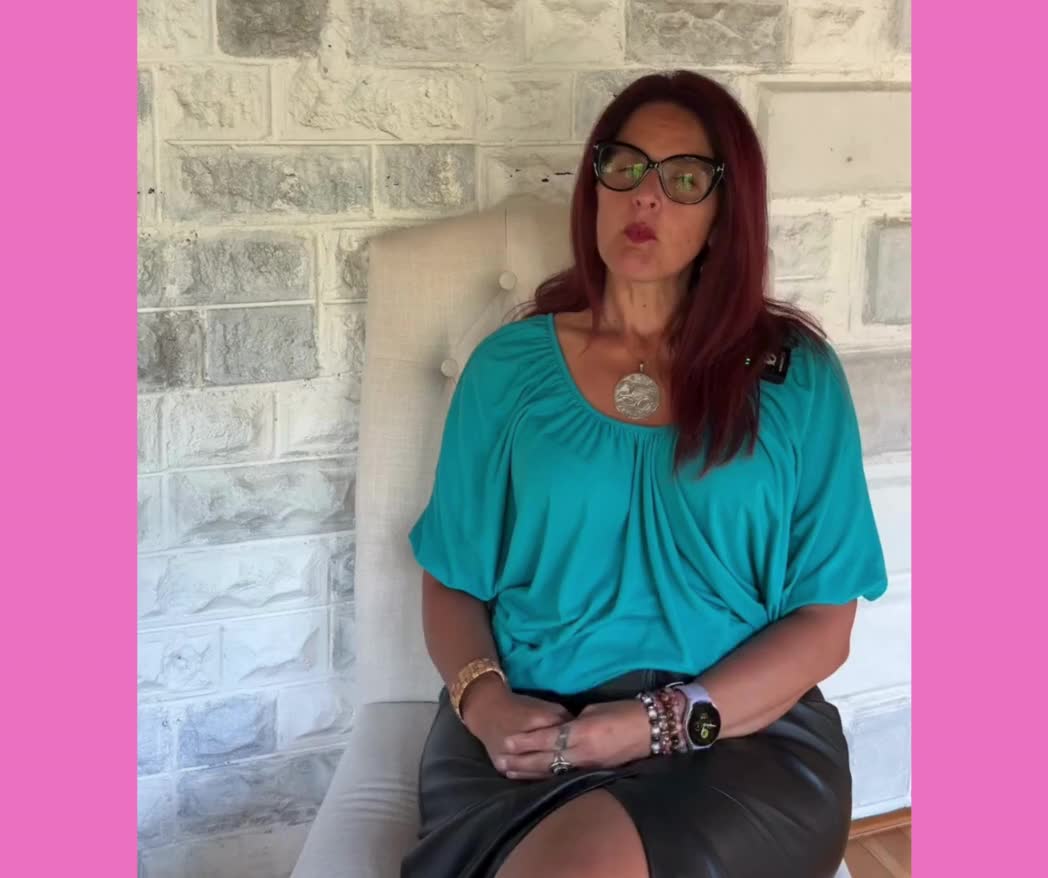 Every woman deserves a place to feel seen and safe. Giving Tuesday, is December 2nd. Your support allows us to continue building a home and a community where every woman can thrive 💞🤲. Support us by visiting the link in our bio!