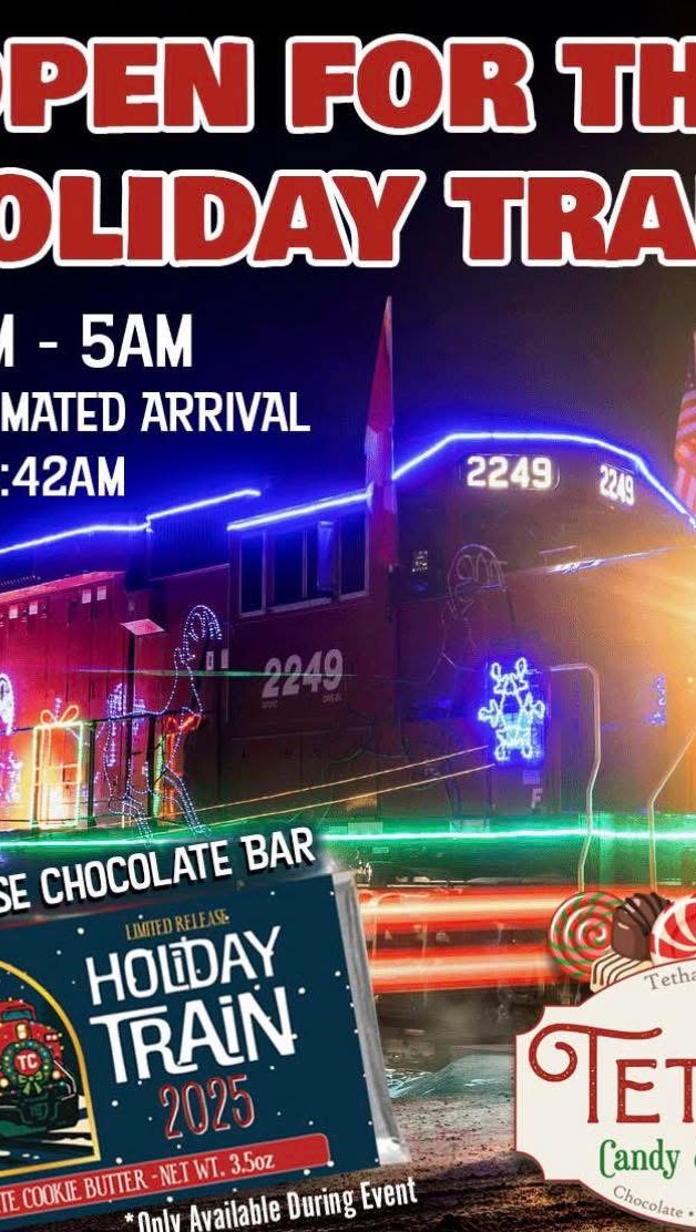 Christmas lights and special edition chocolate bars at 3 am? Yes, please! Excited to try @tracksidecoffeeroasters, start my Christmas shopping at @tethanscandy, and hopefully catch the @cpkcrail holiday train! Come join me!! #holidaytrain #canadianpacificholidaytrain #sweethtooth #sugarrush #stockingstuffers