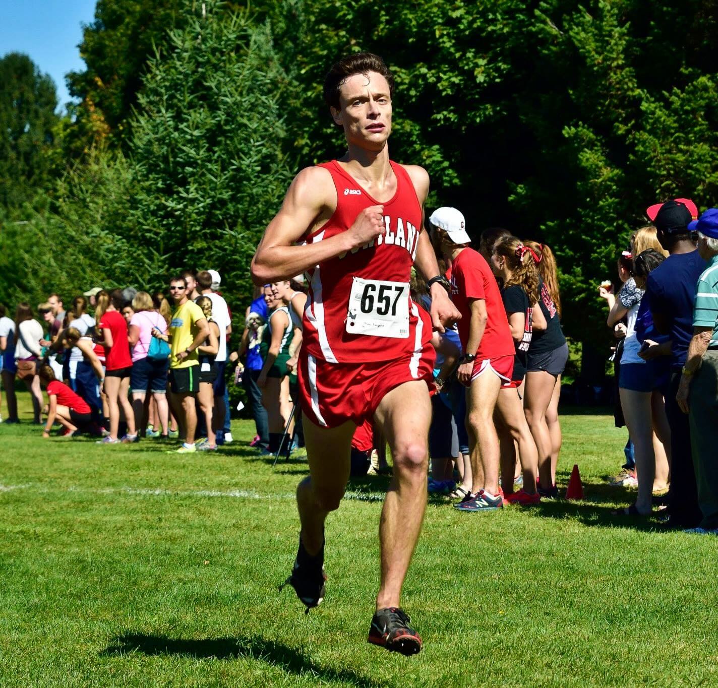 A little about my running career. I began running seriously on my high school cross country team when I was 15. By the end of high school I knew that running in college would be my top priority. I committed to a long term training program over the next 2 years. By the time I hit my junior year of college I was dropping a lot of big PRs. It can get frustrating waiting so long to run fast but that is part of the process. Getting better at running is all about showing up, being patient and staying injury free.
#runninglife #williamsburgbrooklyn #chiro #painrelief #runrunrun
Running injuries in Williamsburg, Brooklyn