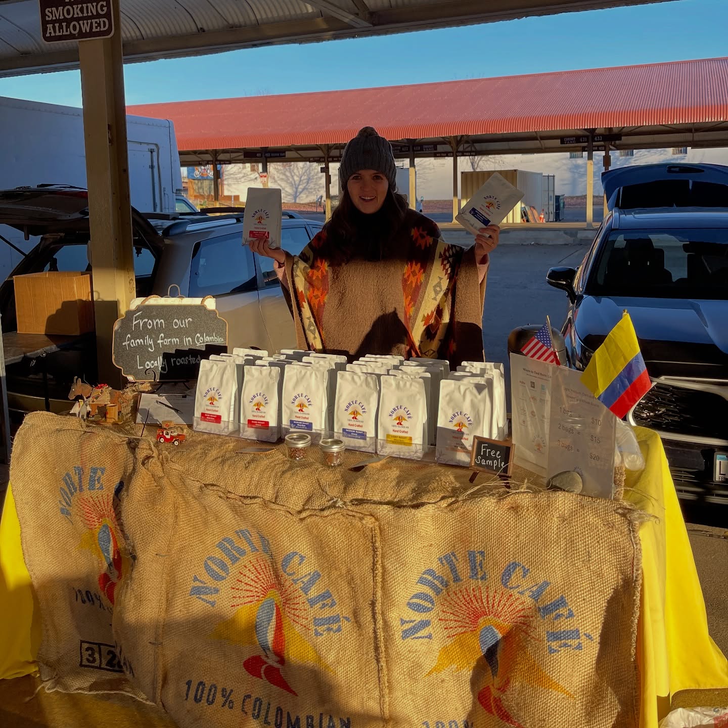 Maybe we’re all a little biased over here, but it sure feels easy to fall in love with Sunday mornings when you spend them at the market!