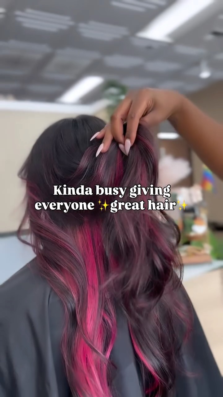 Kinda busy boosting confidence one transformation at a time✨😎
.
.
.
.
.
#artehairstudio #bellevuehair #arte #bellevuesalon #bellevuehairsalon #rentonwa #rentonhairstylist #modernsalon #bellevuehairstylist #bellevuewa #hairrreel #salonreel #newlooknewme #pnwhairstylist