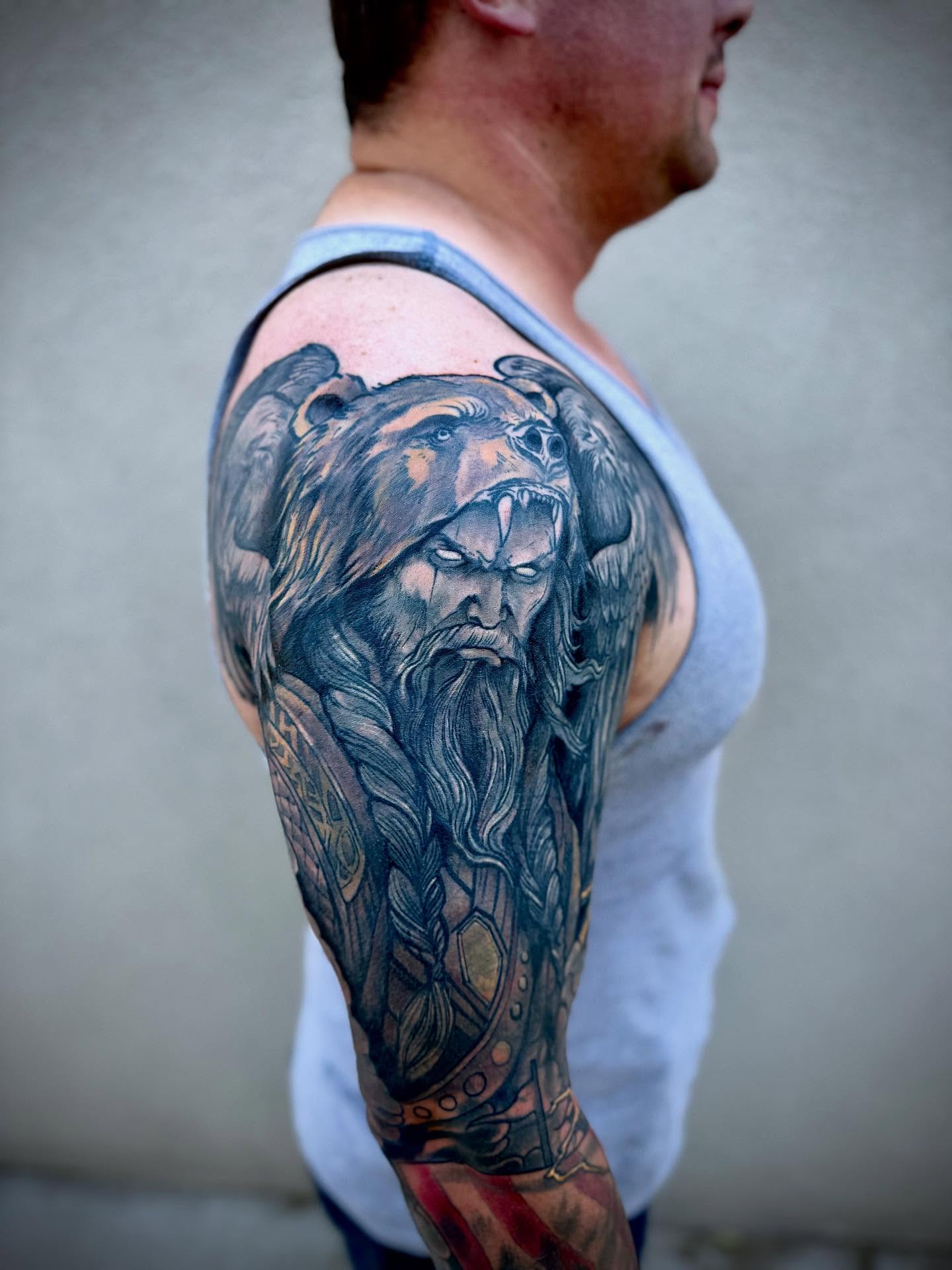 *āWrapped up this full sleeve cover-up on a good friend of mine ā a veteran who trusted me to transform something old into something powerful.
We went all-in with a warrior theme: strength, resilience, and that unbreakable spirit he carries with him. Every part of this piece was designed to represent battle, protection, and the grit it takes to keep moving forward.
Cover-ups arenāt easy, but when the client believes in the process ā especially someone whoās lived through real-life battles ā it makes the work mean even more. Honored he chose me for this one.ā**
#CoverUpTattoo #FullSleeveTattoo #VeteranTattoo #TattooArtist #TattooCoverUp #WarriorTattoo #BearTattoo #TattooTransformation #InkedArtists #tattoolife #truegrittattoosnewmexico #AlbuquerqueTattooShop #AlbuquerqueTattooArtist #AlbuquerqueTattoos #BishopInAlbuquerque #BestInAlbuquerque #BestTattooArtistInAlbuquerque #CanātStopWonātStop