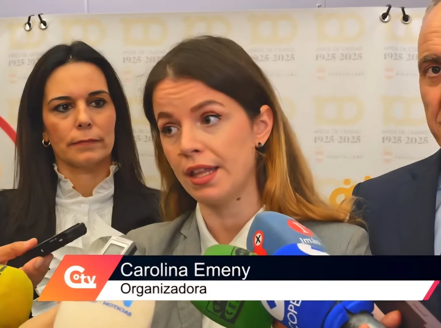 Organizar la feria de las franquicias de #Puertollano fue un reto enorme y estoy muy orgullosa. Me dio esta experiencia increíble en la tele y radio. Estoy muy feliz de lo bien que salió y no puedo esperar al siguiente evento. Si no conoces Puertollano, ¡te lo recomiendo!
Ahora vuelvo ya a mis ASMR y mis viajes, pero quería compartirlo contigo 🥹
#puertollanomegusta #puertollanoenamora