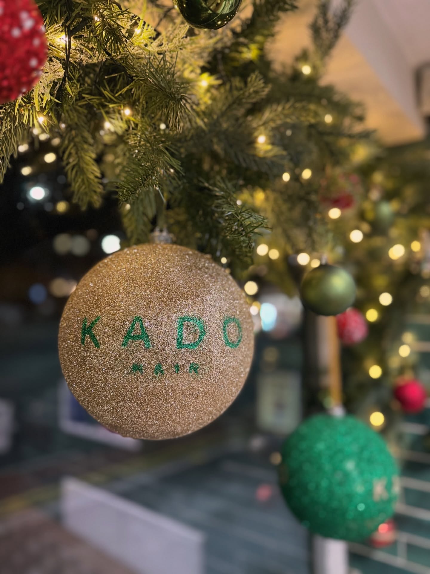 โจChristmas has landed at Kado๐& December is filling up fast โจ
Book your appointment today before you miss out ๐โโ๏ธ๐
Booking is available online, by giving the salon a call or send us a message.
#kadohair #kado #sheffieldsalon #coloursalon #coloursalonsheffield #redken #redkensalon #sheffieldhair #styles #colour #trends #hair #hairstyles #haircolour #sheffieldhairdressers #hairdressers #haircut #hairsalon #stylist #sheffieldstylist #sheffield #sheffieldissuper #christmas #christmas2025 #sheffieldchristmas